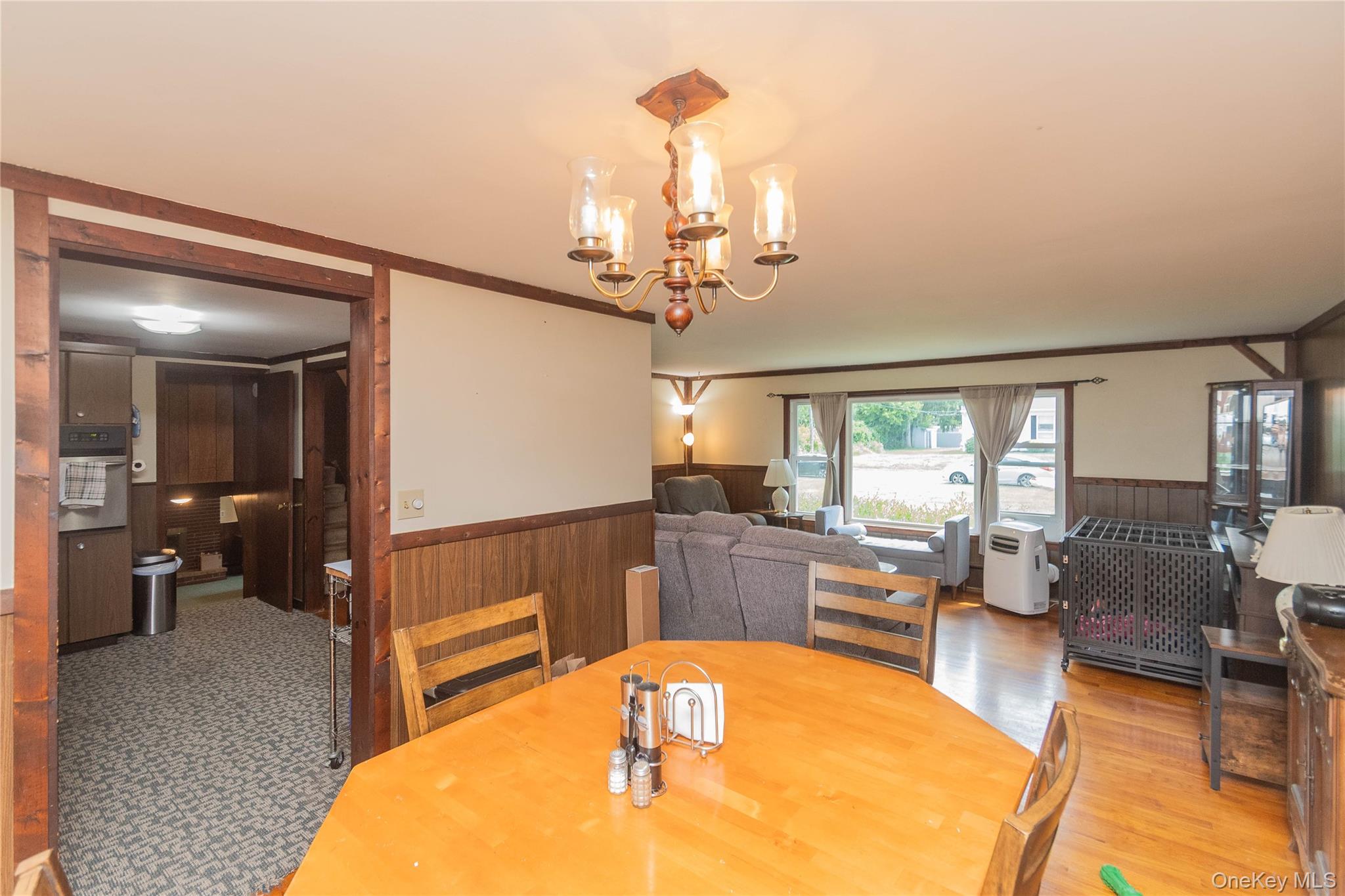 31 Lawrence Road, Hyde Park, NY 12538