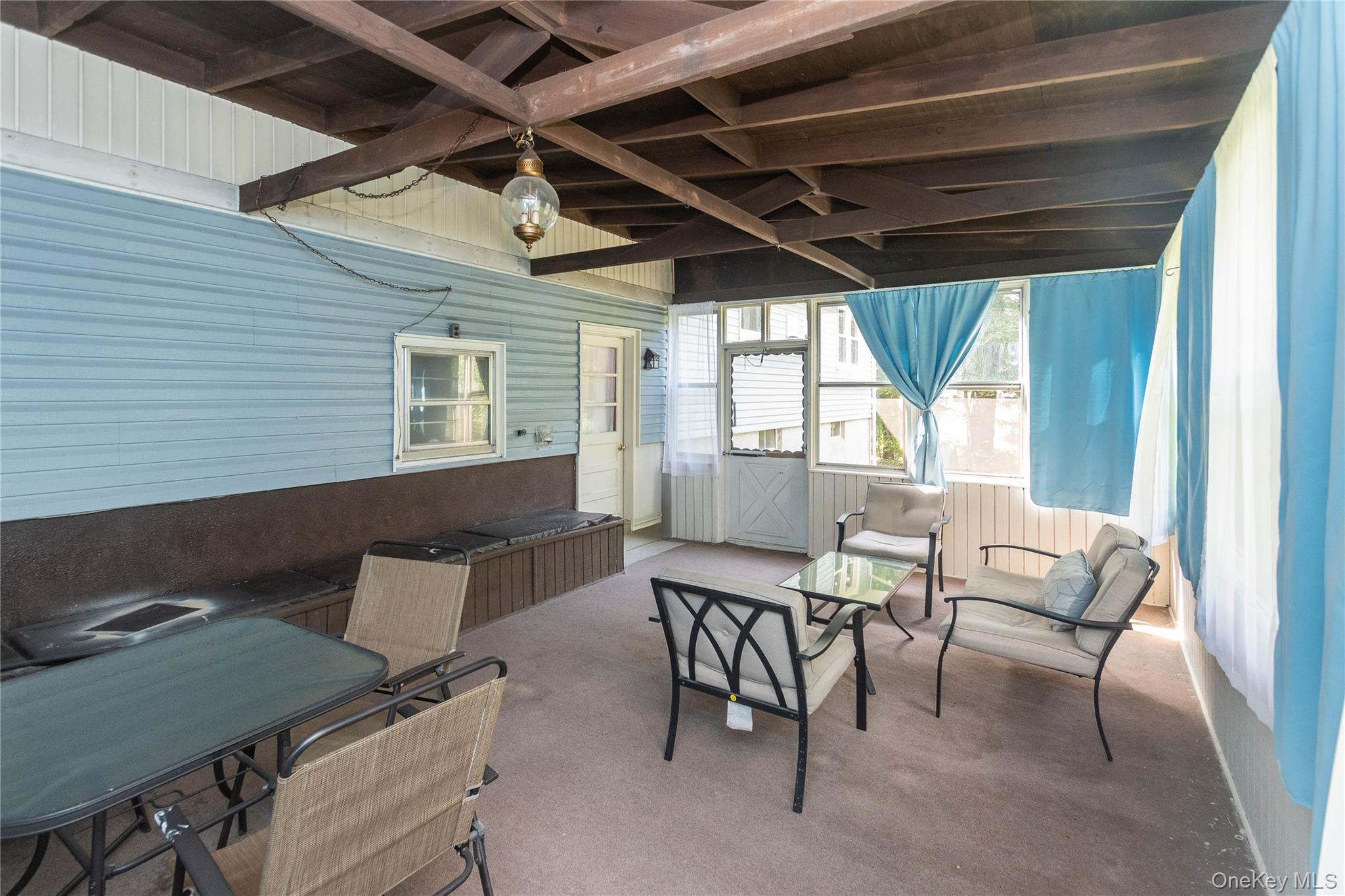 31 Lawrence Road, Hyde Park, NY 12538