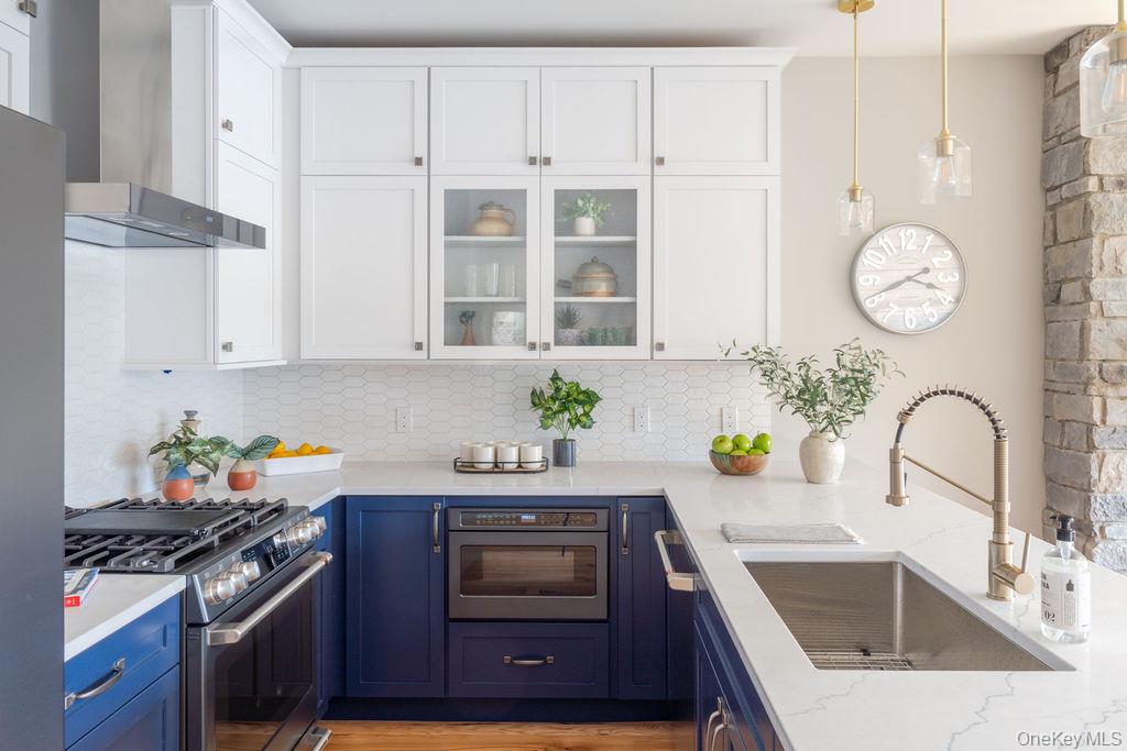 2 icehouse Drive, Saugerties, NY 12477