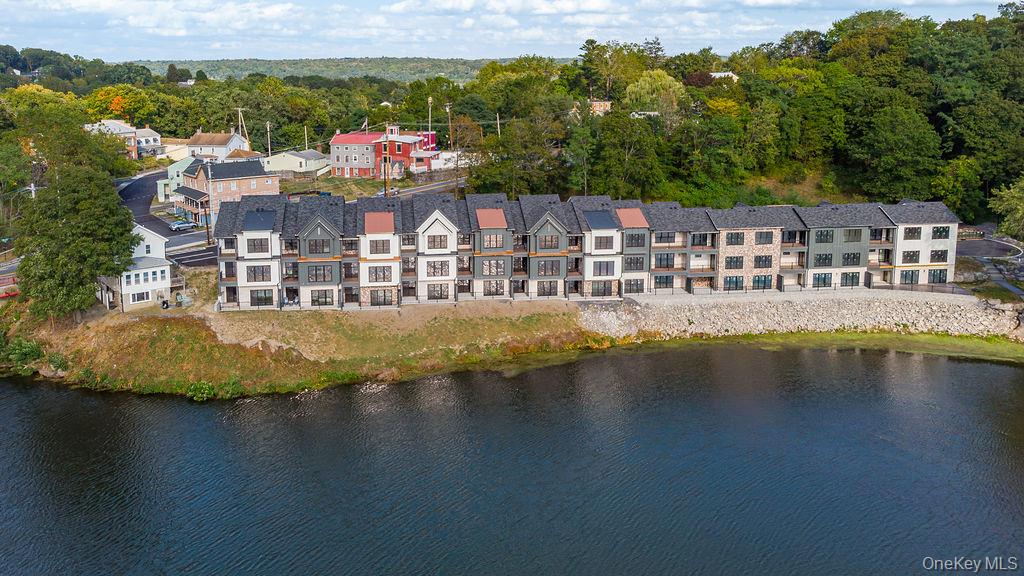 2 icehouse Drive, Saugerties, NY 12477