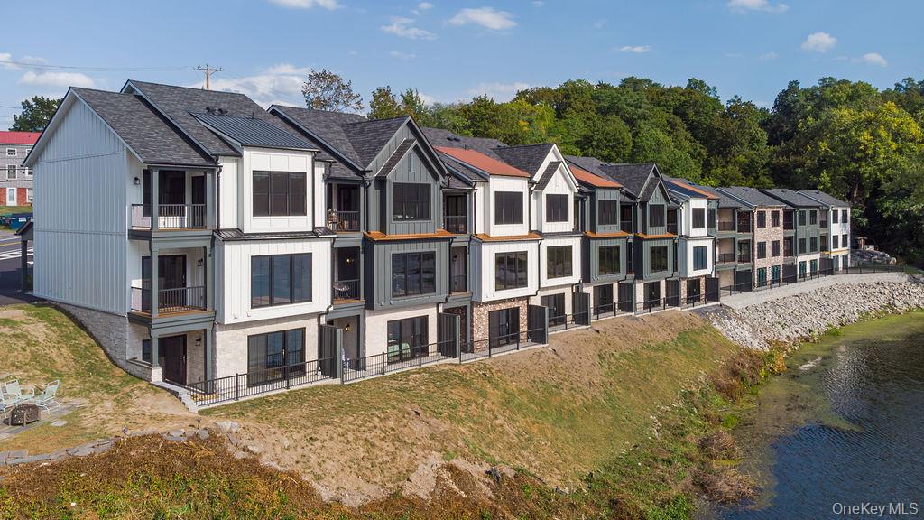 2 icehouse Drive, Saugerties, NY 12477