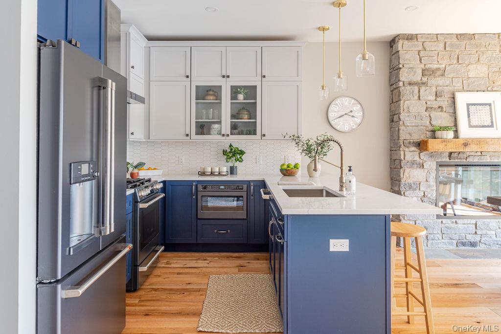 2 icehouse Drive, Saugerties, NY 12477