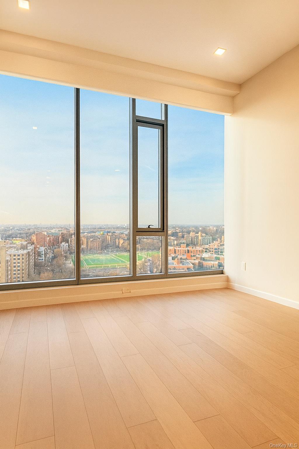 35-32 Leavitt St # PhK, Flushing, NY 11354