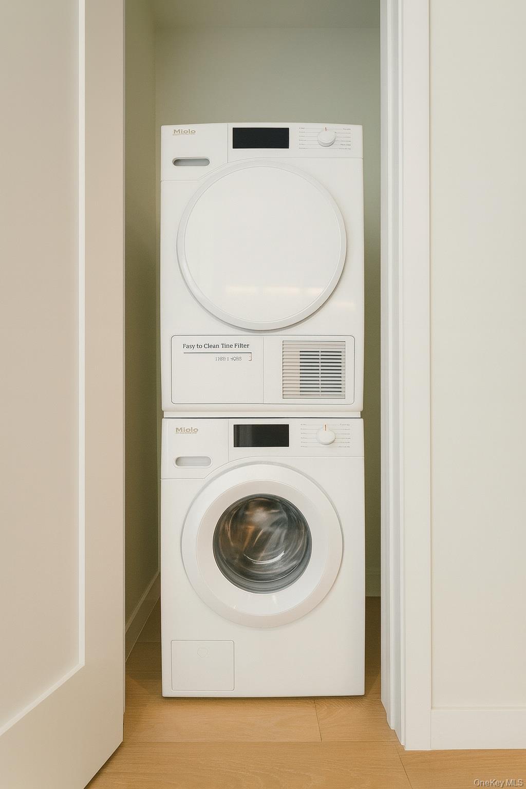 35-32 Leavitt St # PhK, Flushing, NY 11354