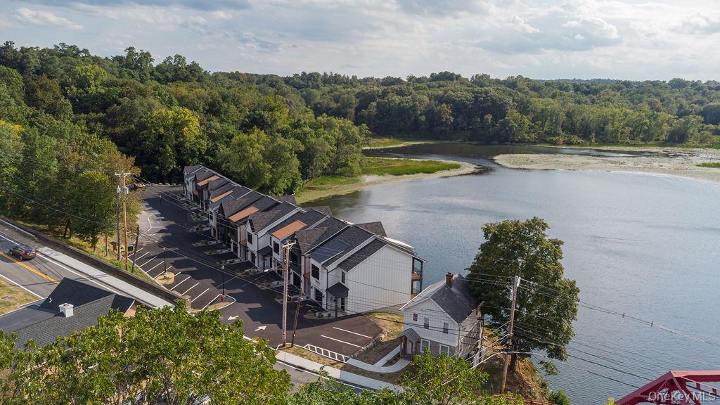 4 Icehouse Drive, Saugerties, NY 12477