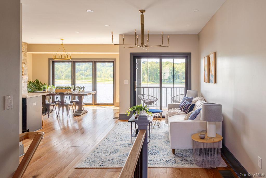 4 Icehouse Drive, Saugerties, NY 12477