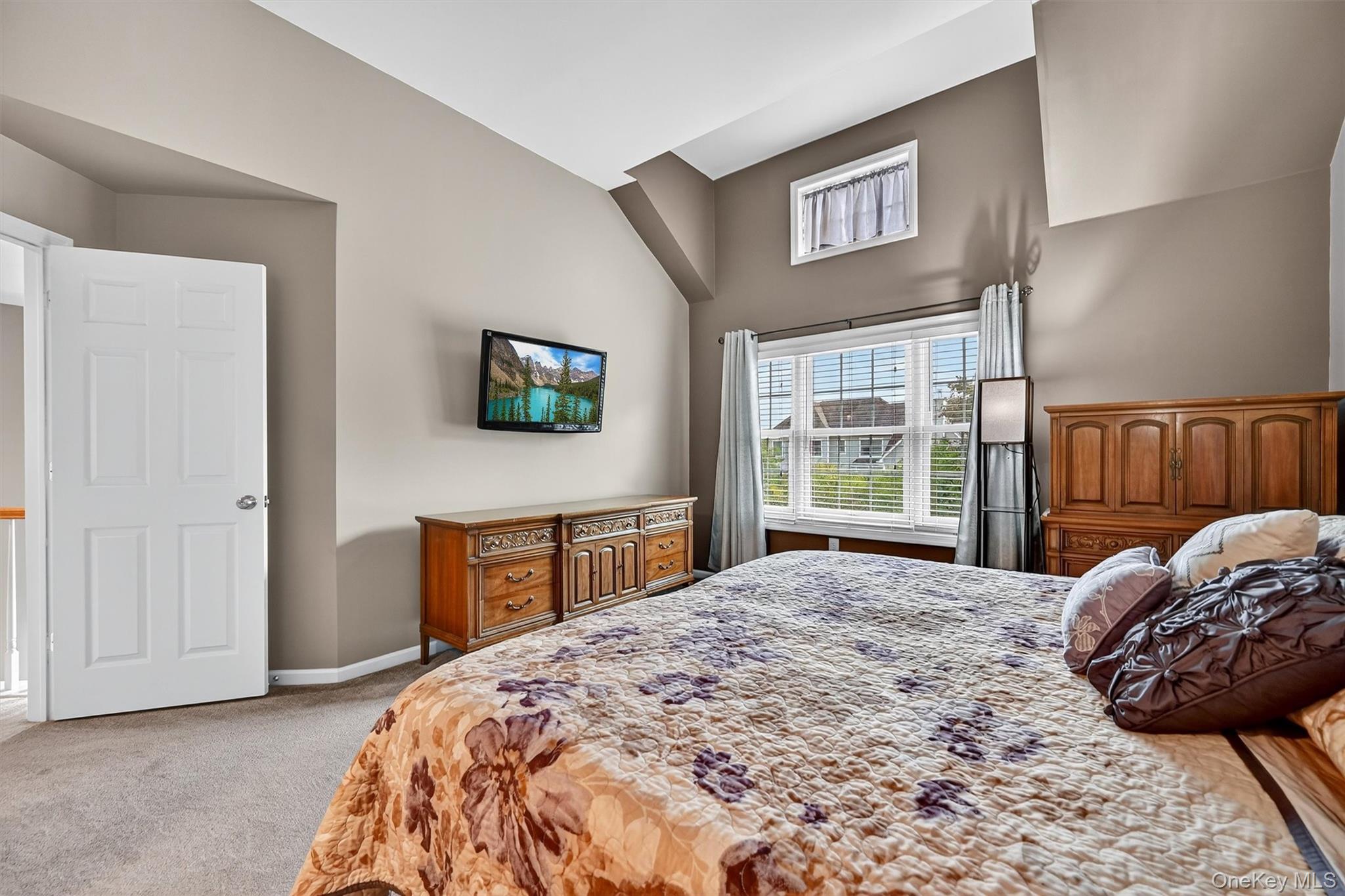 19 Turnberry Court, Monroe, NY 10950