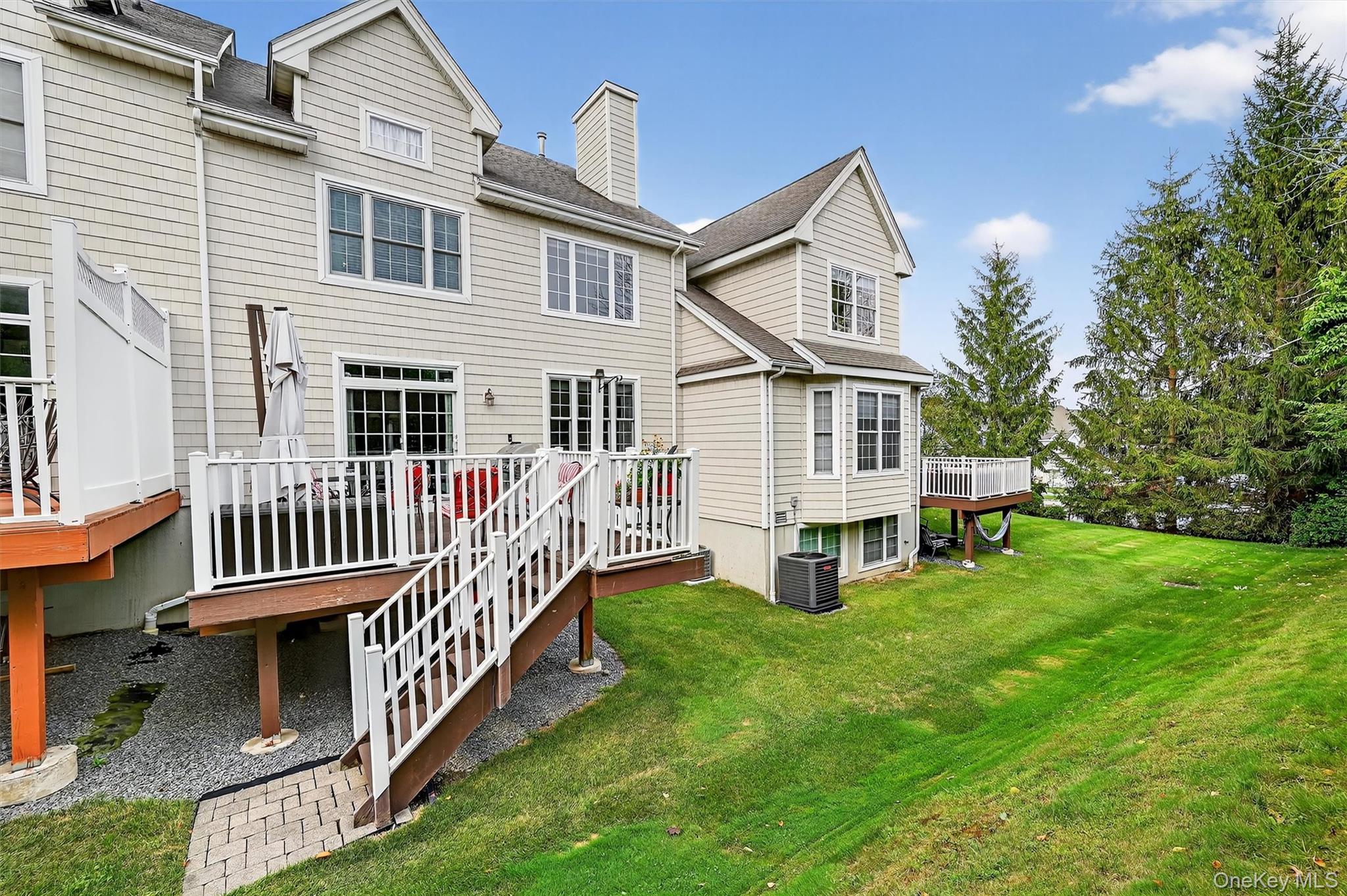 19 Turnberry Court, Monroe, NY 10950