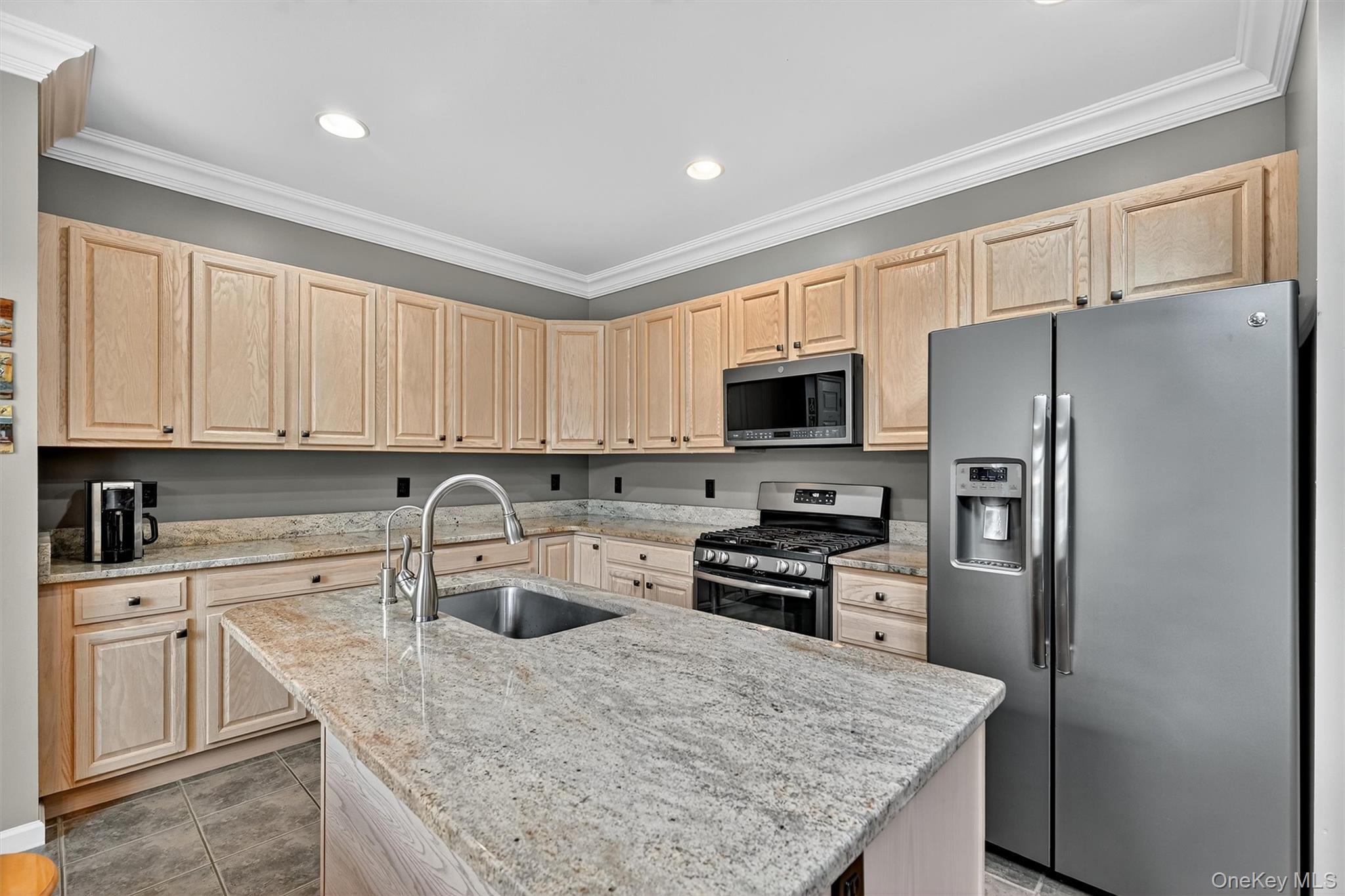 19 Turnberry Court, Monroe, NY 10950