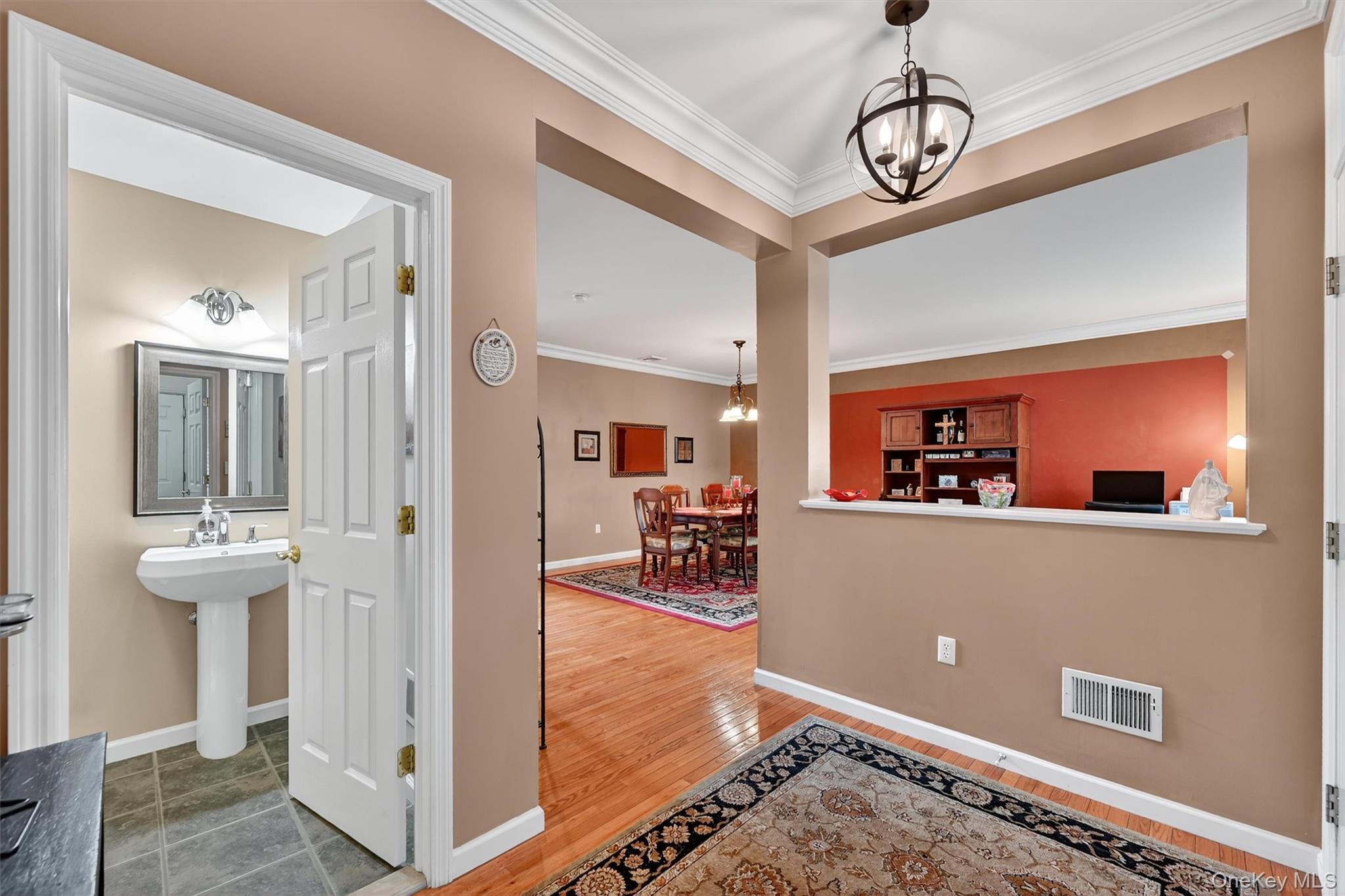 19 Turnberry Court, Monroe, NY 10950