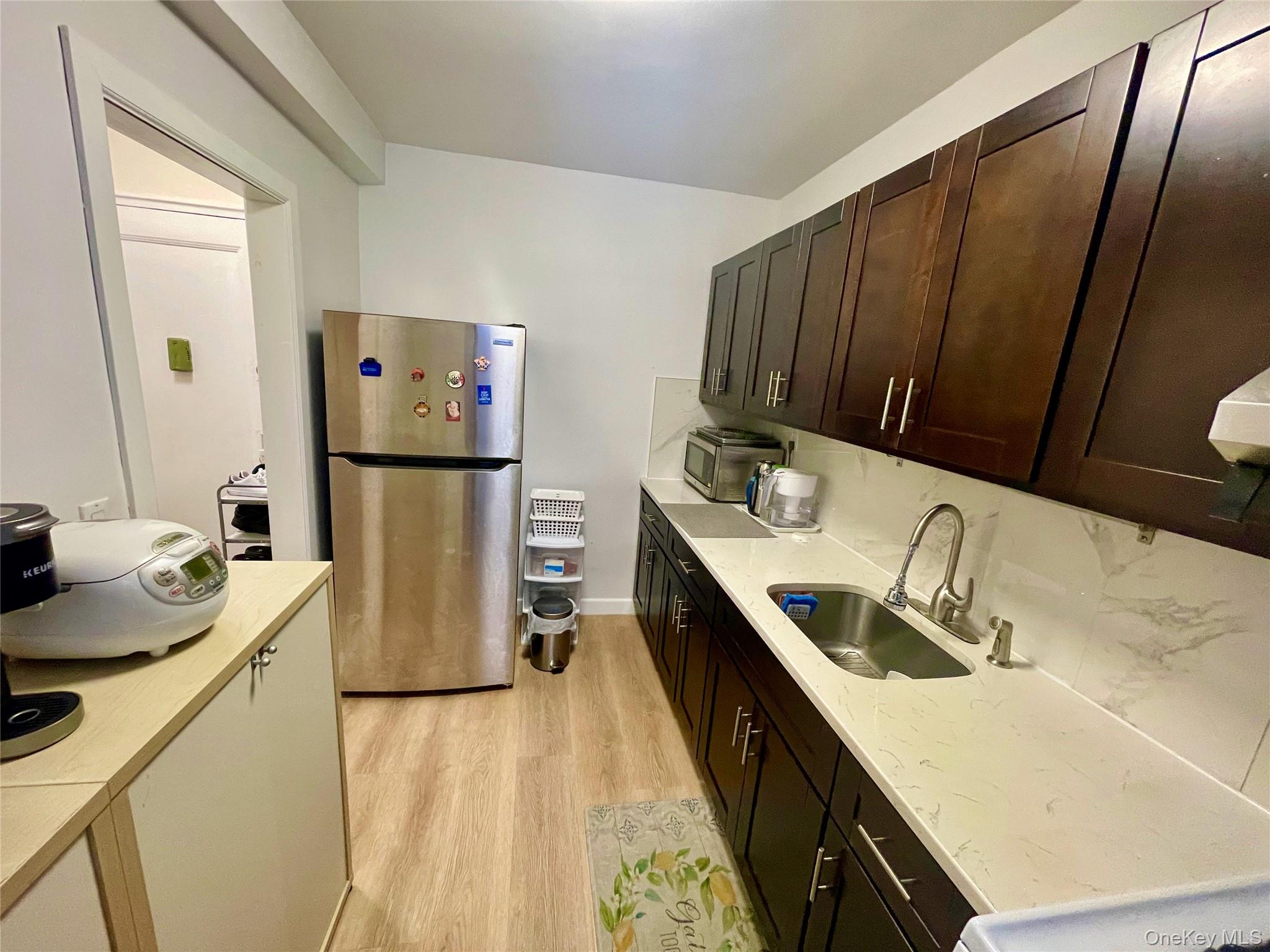 144-11 Sanford Avenue # 4K, Flushing, NY 11354