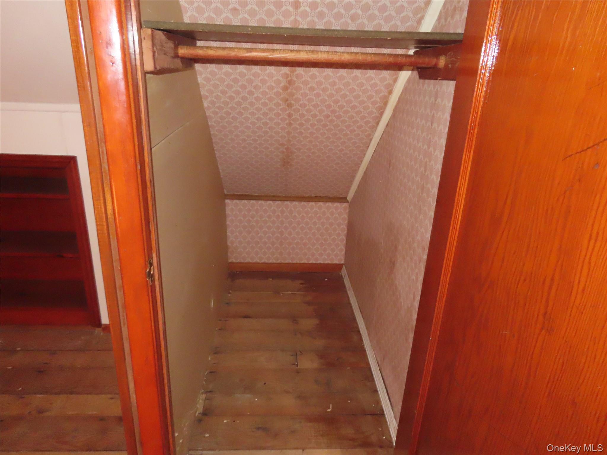 23 Woodlawn Avenue, Central Islip, NY 11722