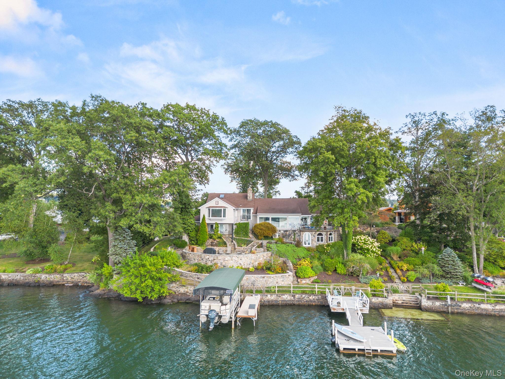 142 Lake S, New Fairfield, CT 06812