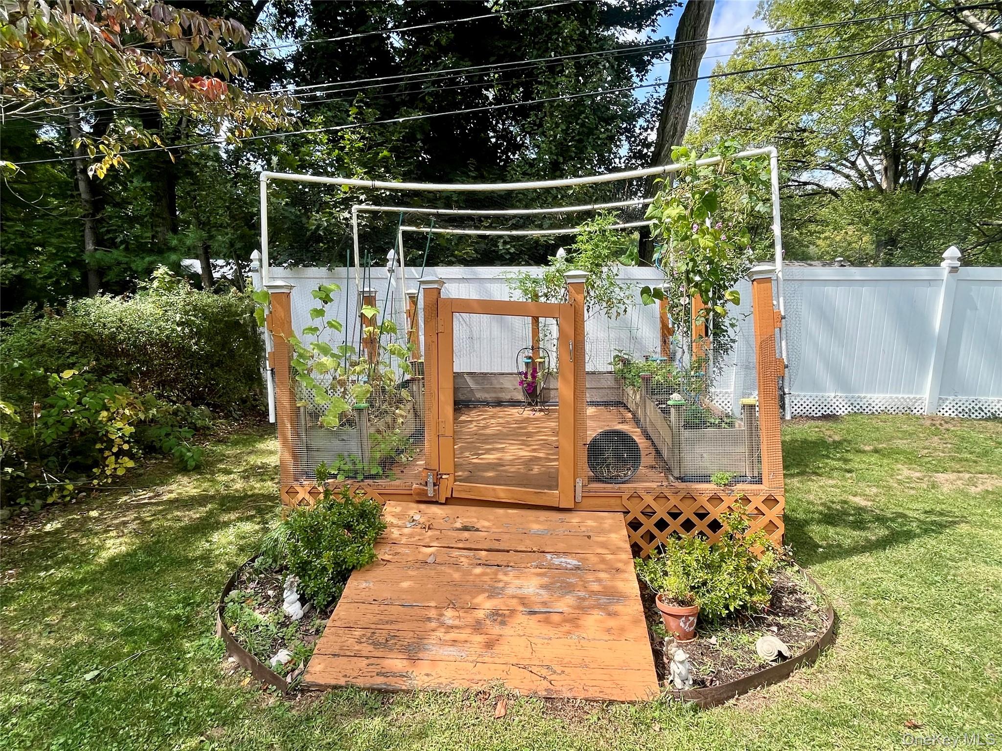 33 Island View Avenue, Monroe, NY 10950