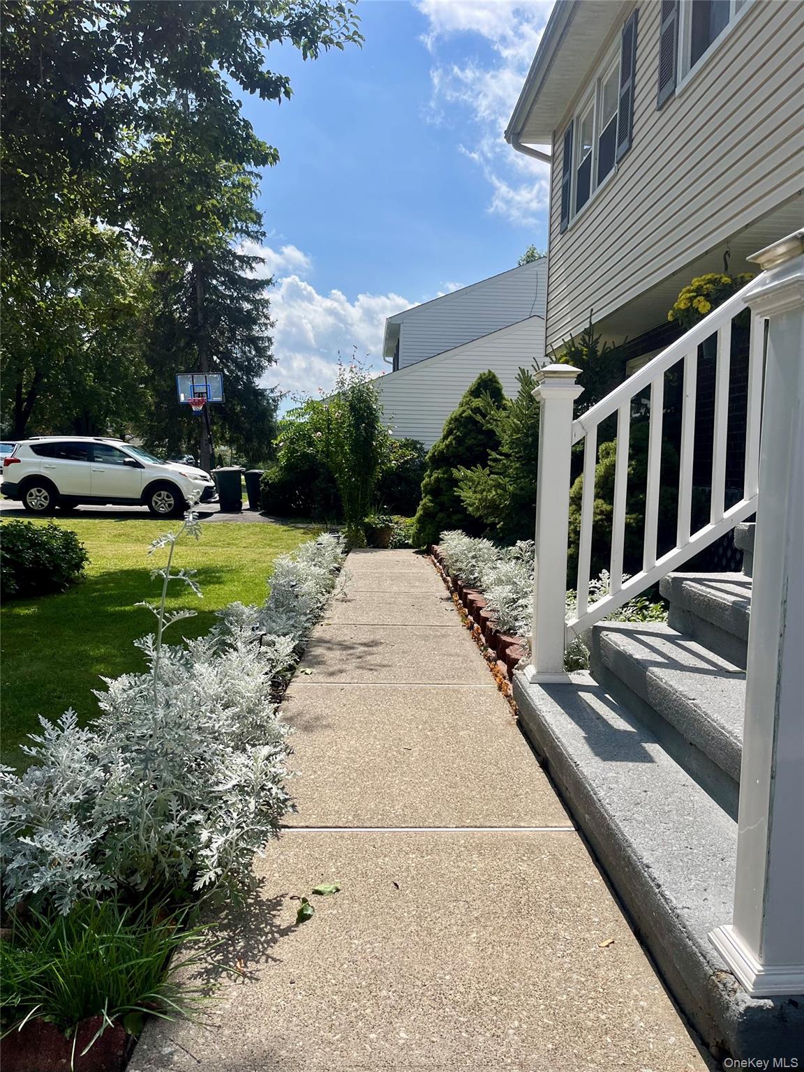 33 Island View Avenue, Monroe, NY 10950