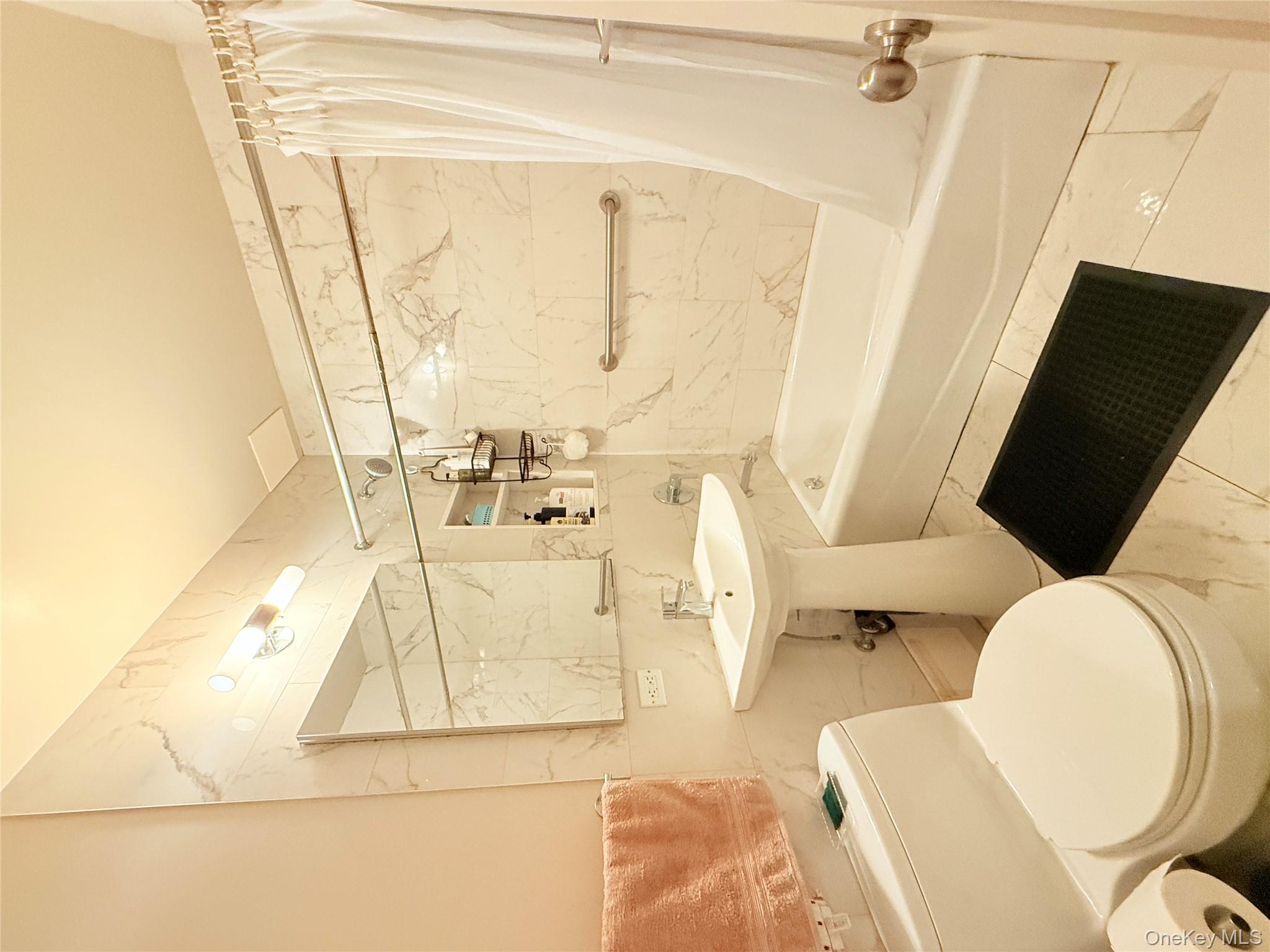 8710 51st Avenue # 5H, Elmhurst, NY 11373