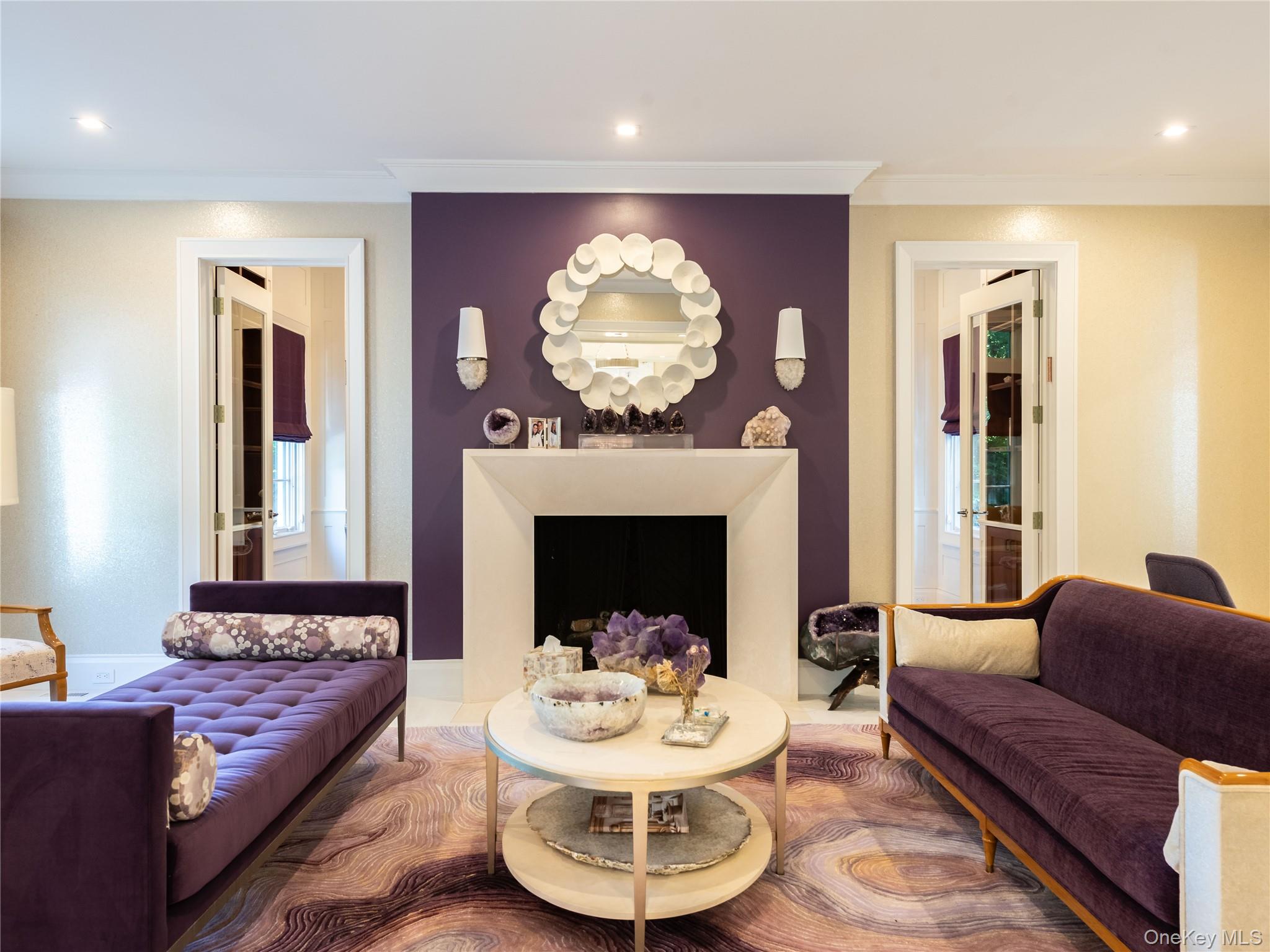 16 Ridge Drive E, Great Neck, NY 11021