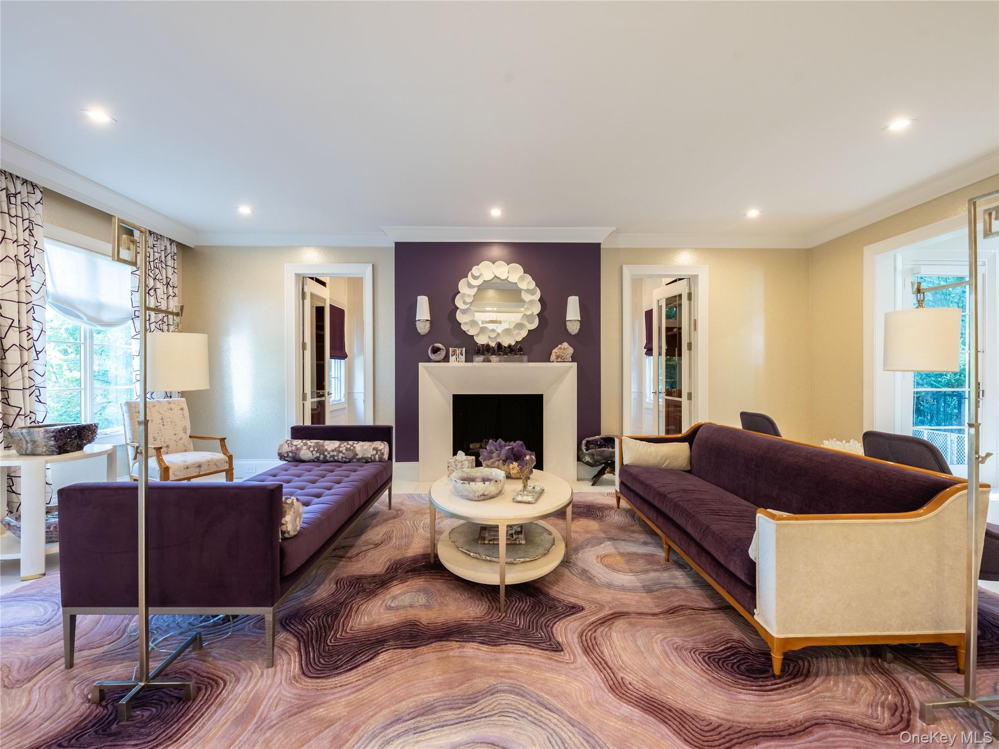 16 Ridge Drive E, Great Neck, NY 11021