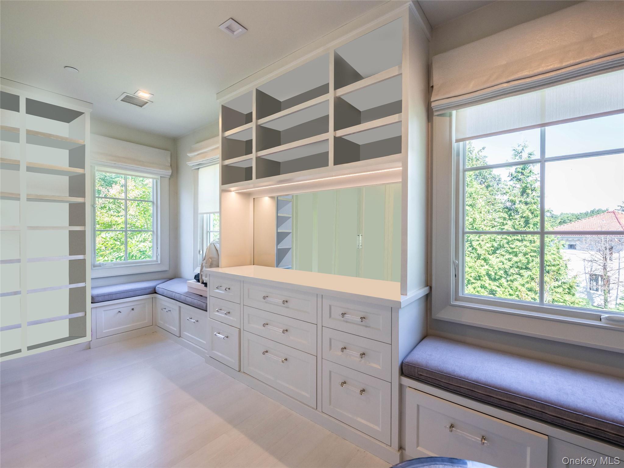 16 Ridge Drive E, Great Neck, NY 11021