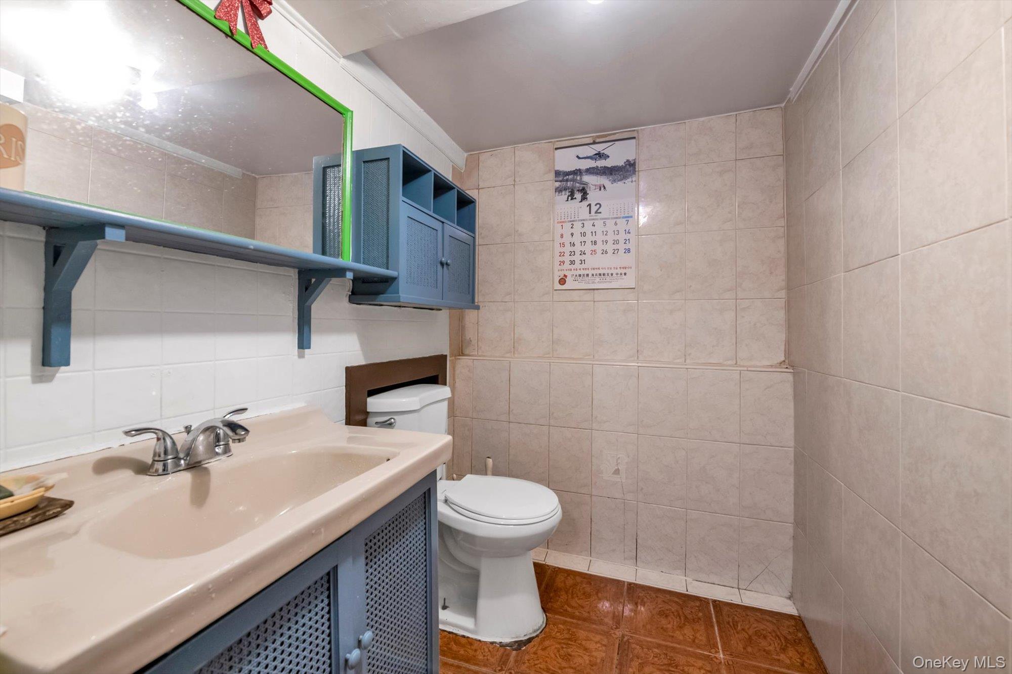 12401 9th Avenue, College Point, NY 11356