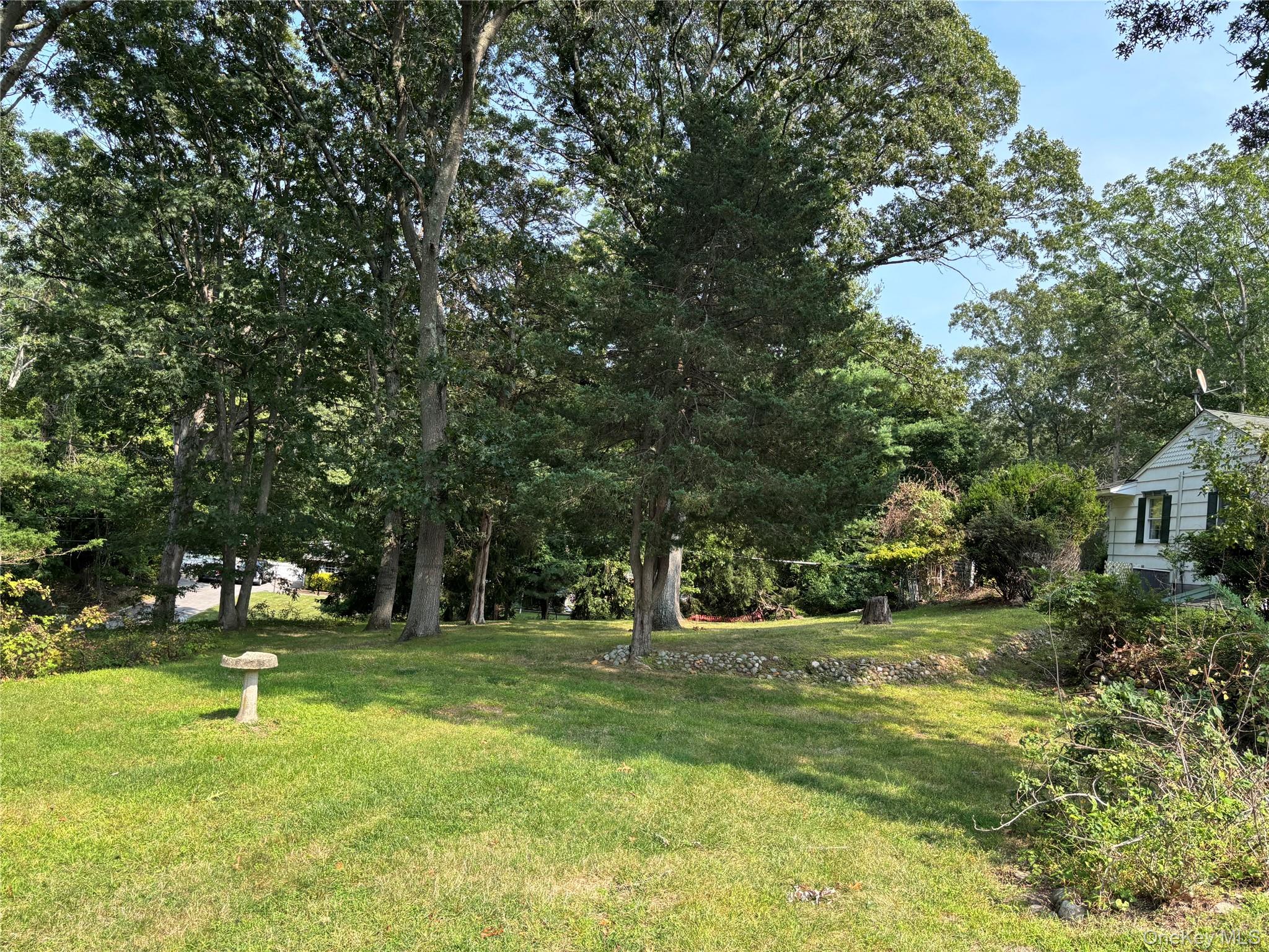 16 Rocklein Road, Wading River, NY 11792