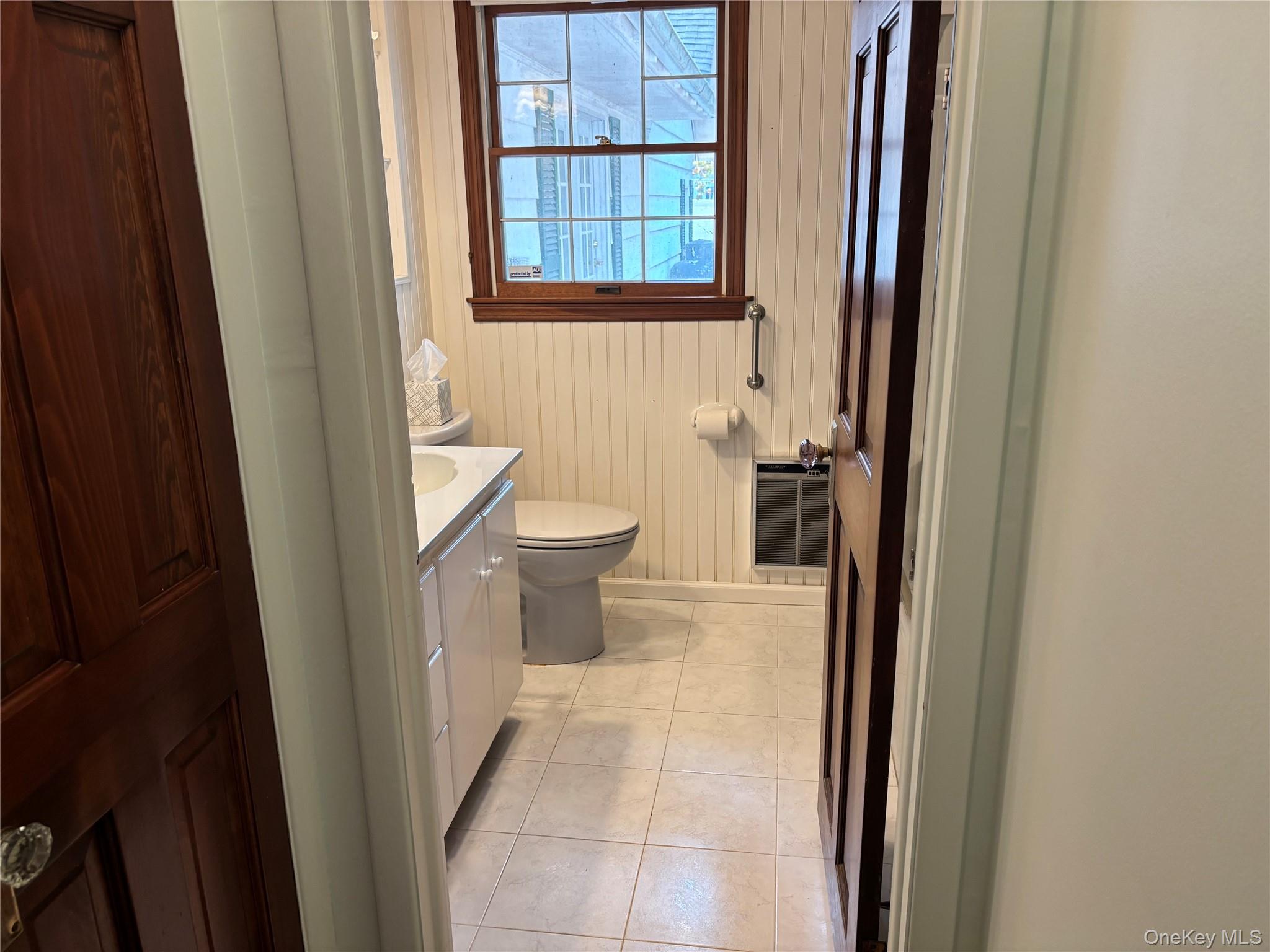 16 Rocklein Road, Wading River, NY 11792