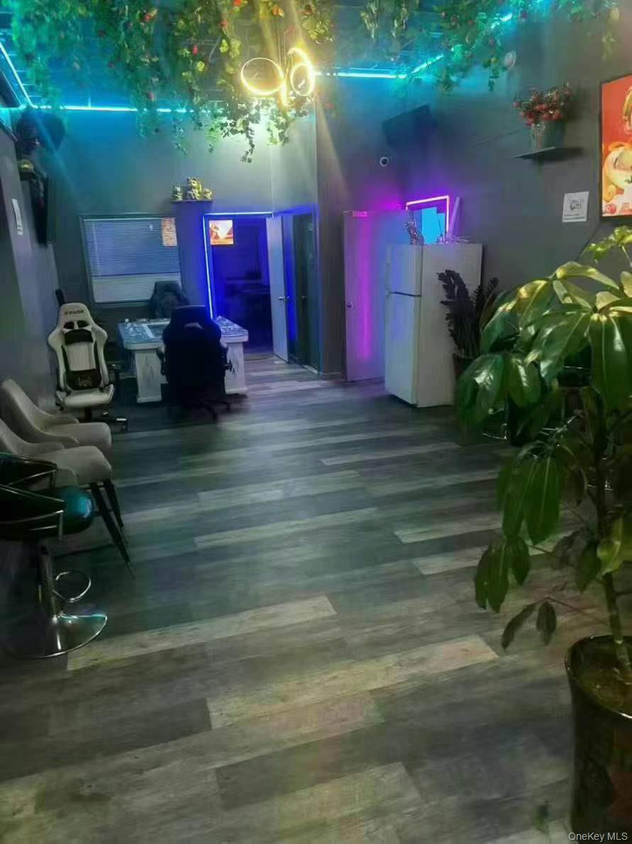 4121 Haight Street, Flushing, NY 11355