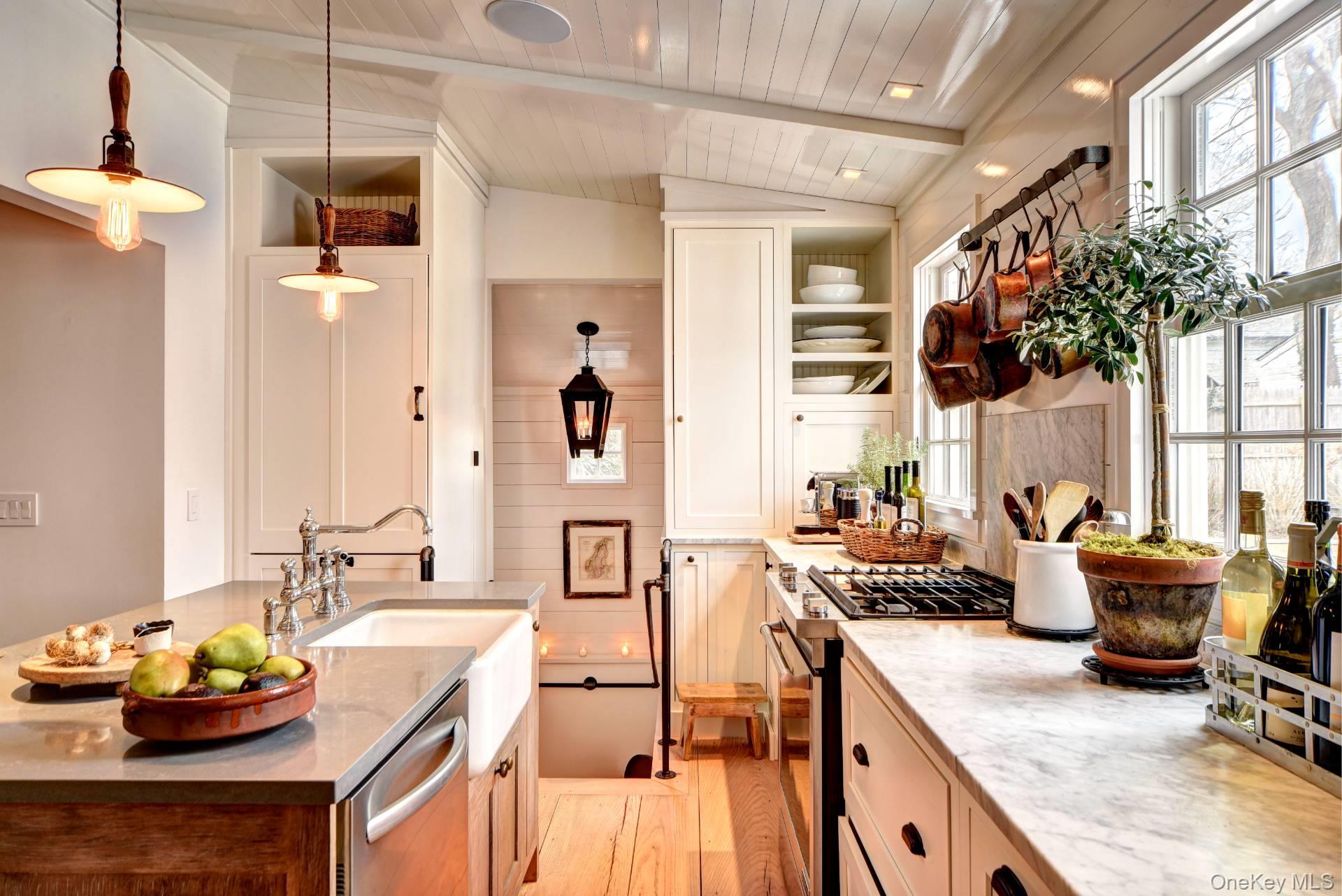 11 Rogers Street, Sag Harbor, NY 11963