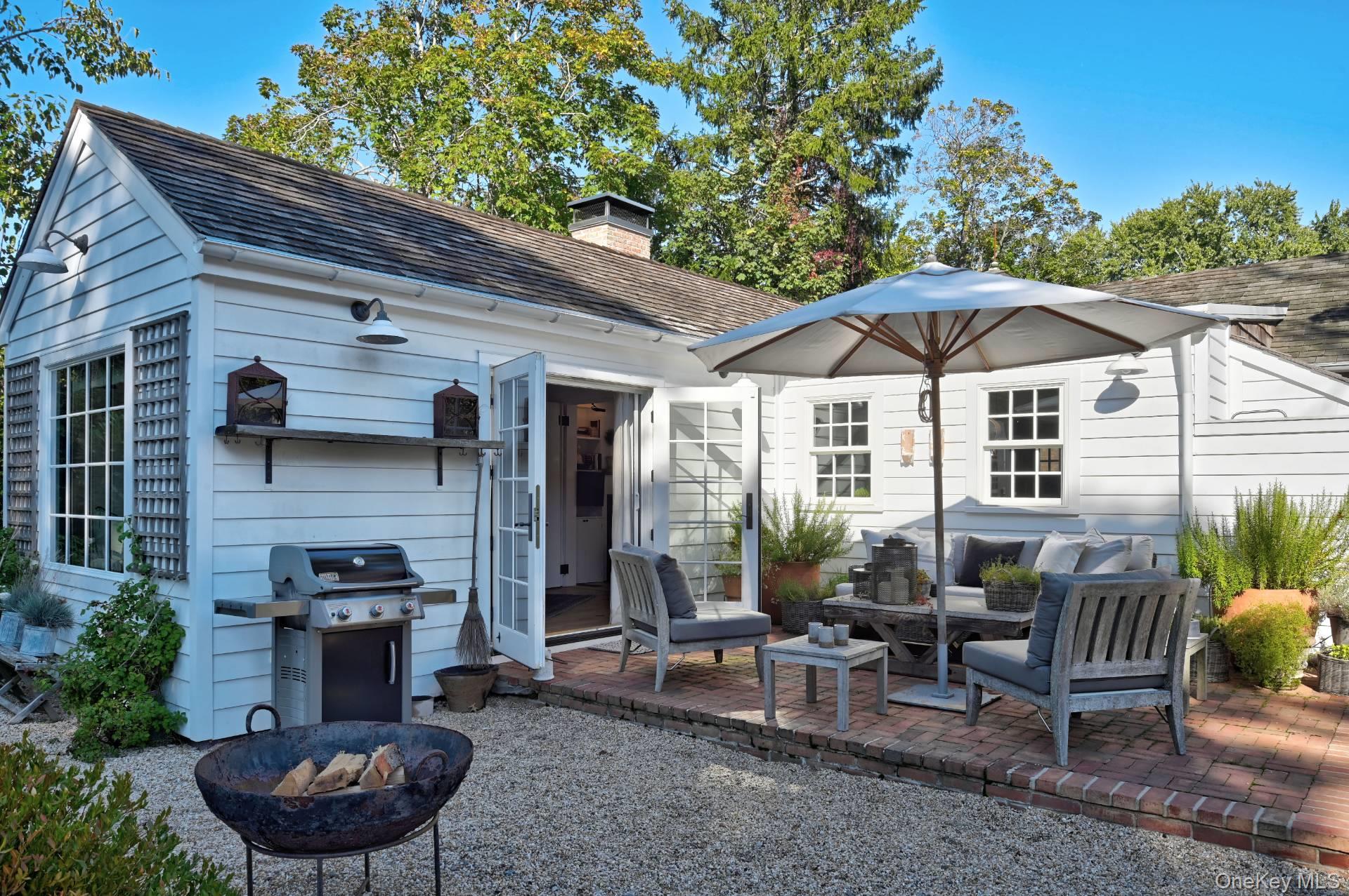 11 Rogers Street, Sag Harbor, NY 11963