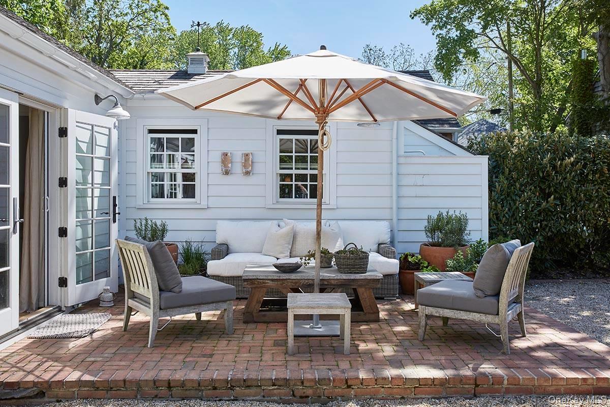 11 Rogers Street, Sag Harbor, NY 11963