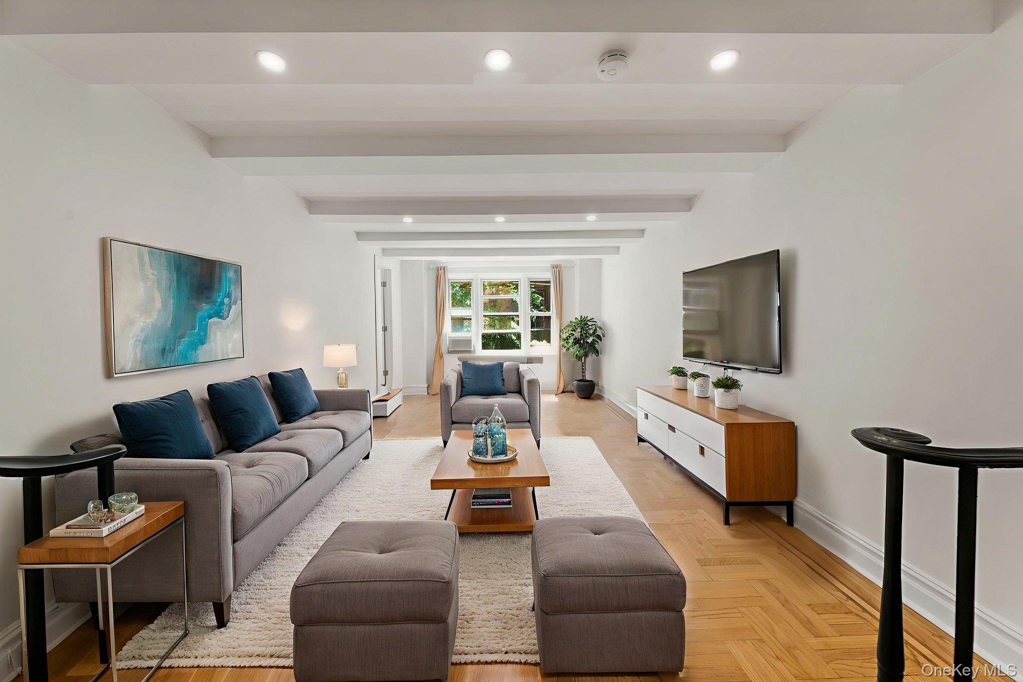 152 E 94th Street # 2J, New York (Manhattan), NY 10128