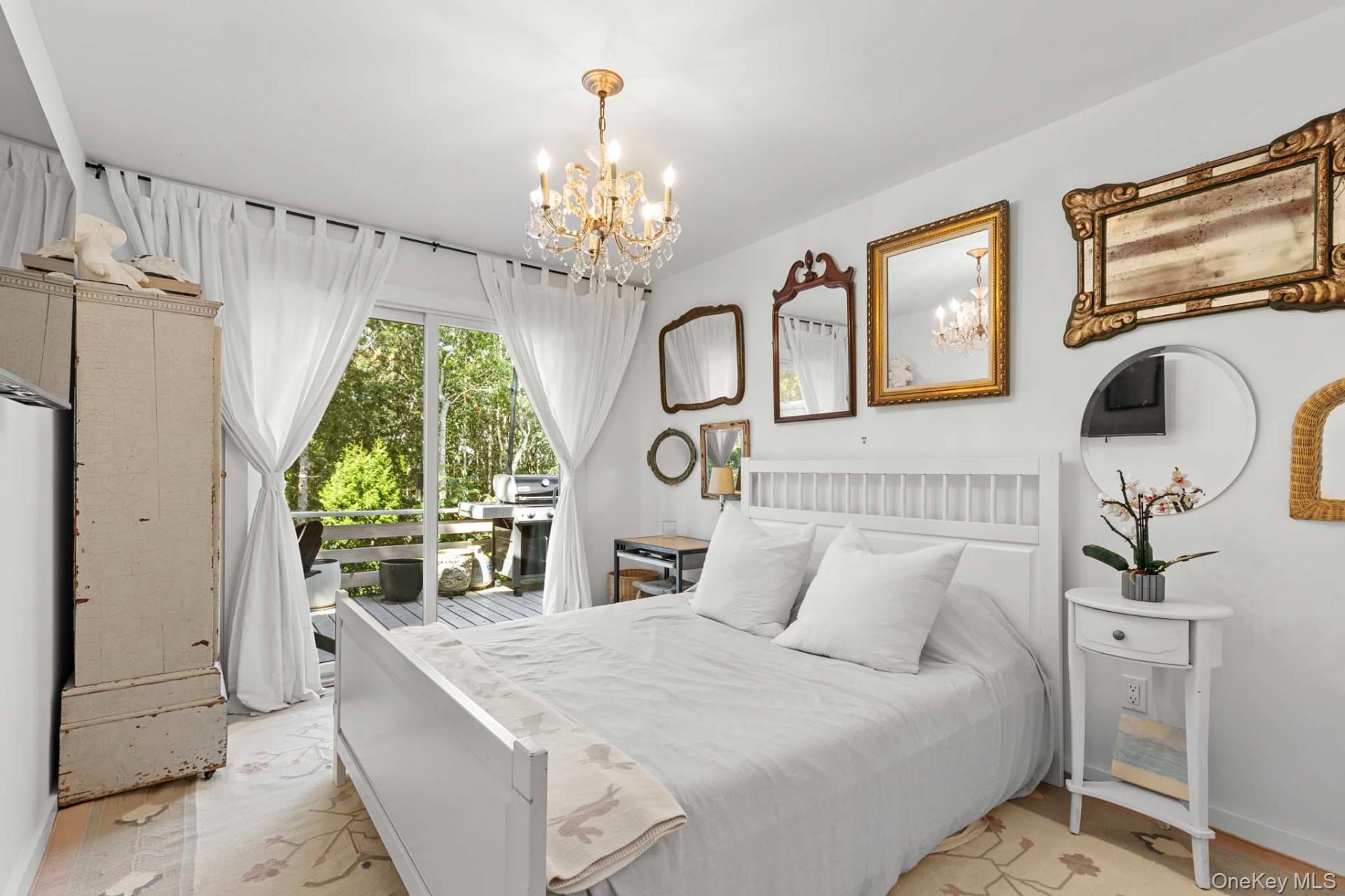 813 Edge Of Woods Road, Water Mill, NY 11976