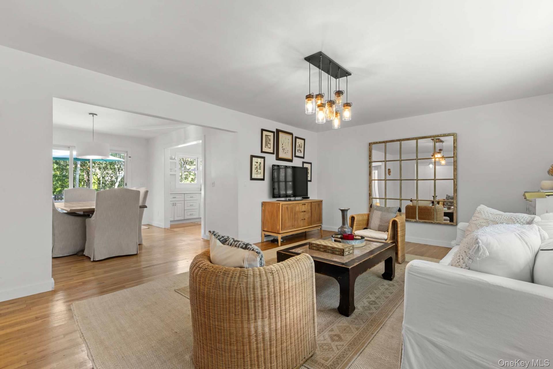 813 Edge Of Woods Road, Water Mill, NY 11976