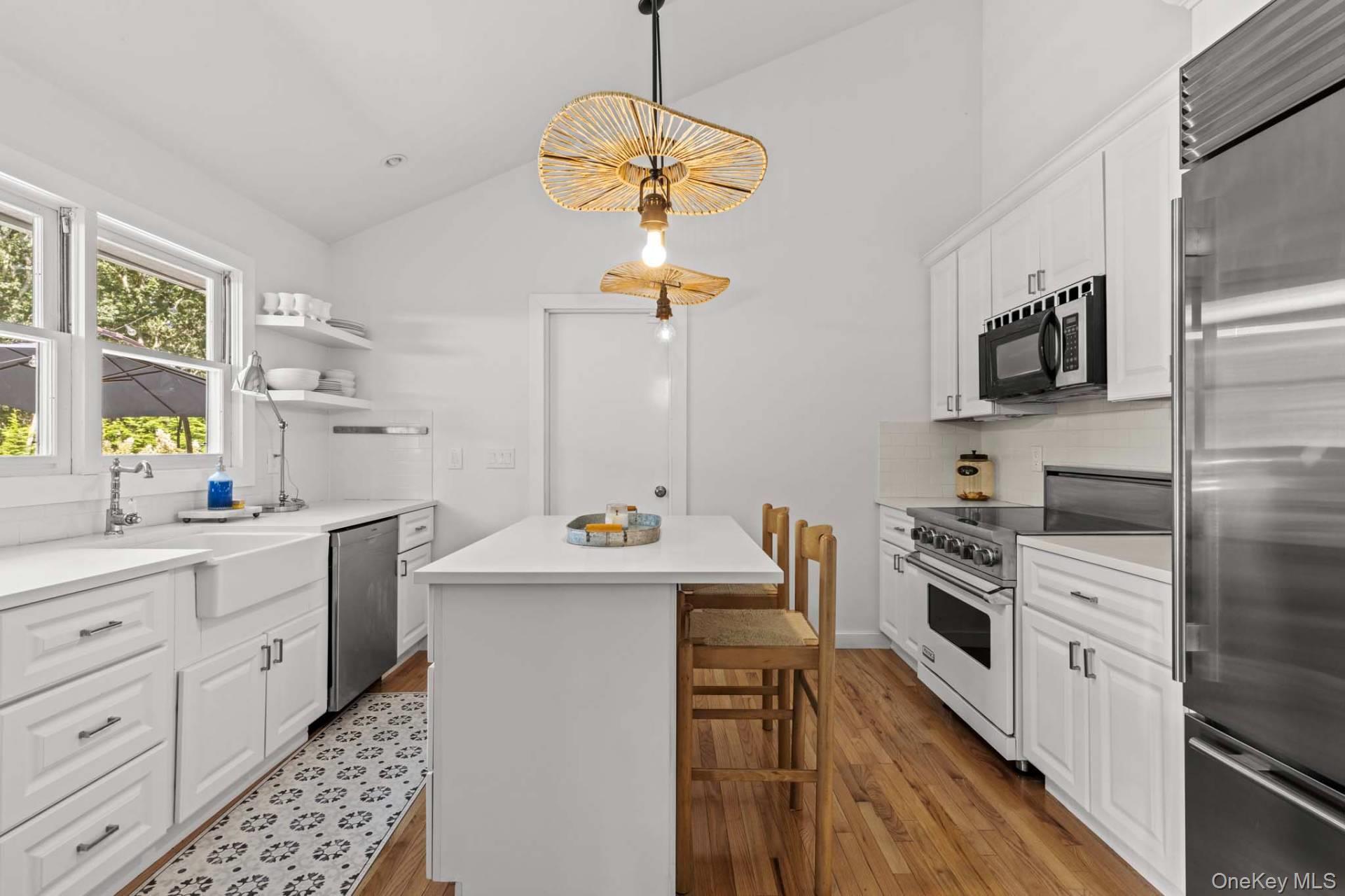 813 Edge Of Woods Road, Water Mill, NY 11976