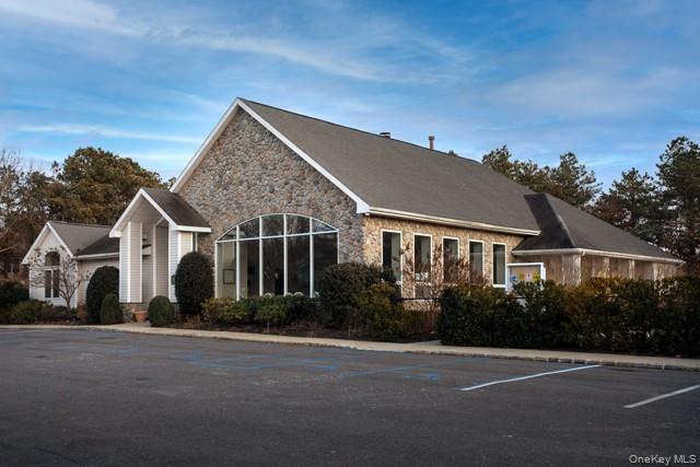 1000 Saddle Rock Road # 2401, Holbrook, NY 11741