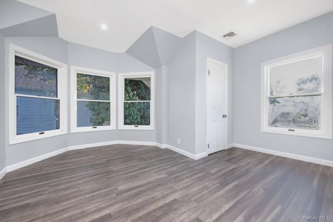 178 N Ocean Avenue, Patchogue, NY 11772