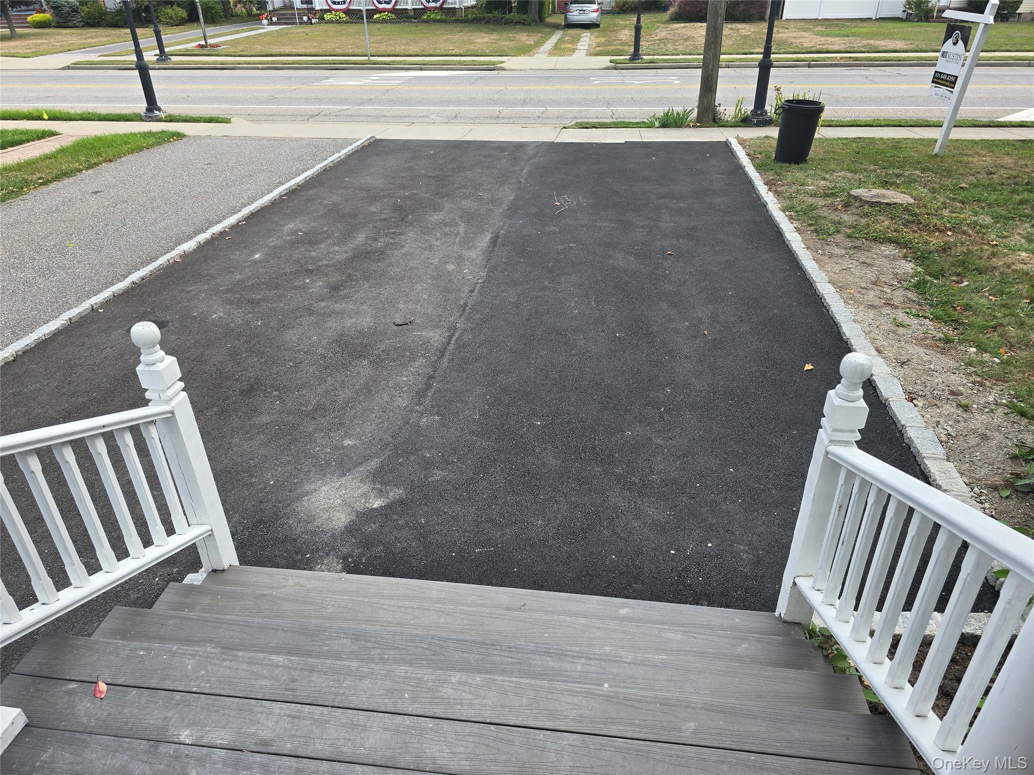 178 N Ocean Avenue, Patchogue, NY 11772