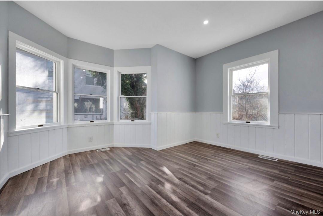 178 N Ocean Avenue, Patchogue, NY 11772