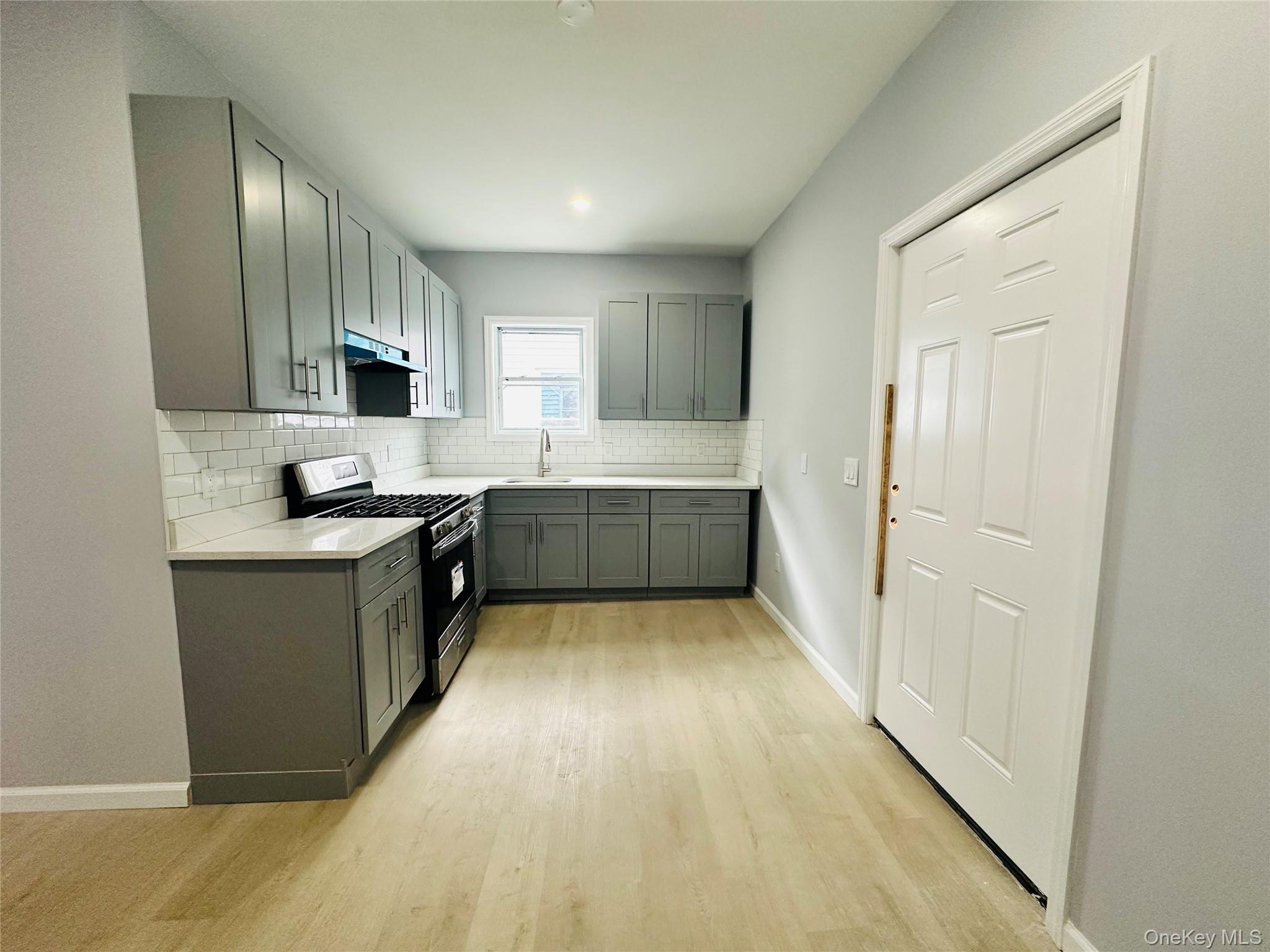 8 Morgan Avenue # 3, Poughkeepsie, NY 12601