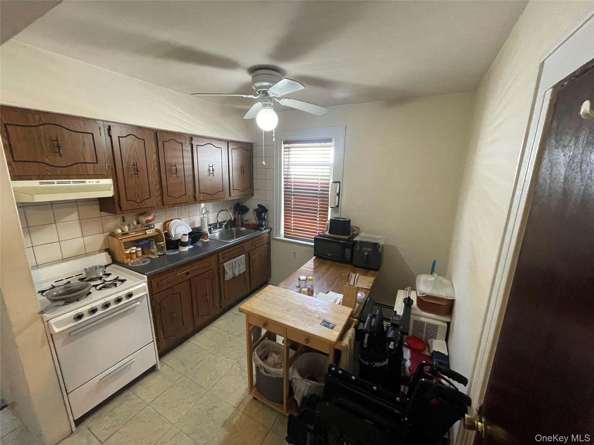 10751 89th Street, Ozone Park, NY 11417