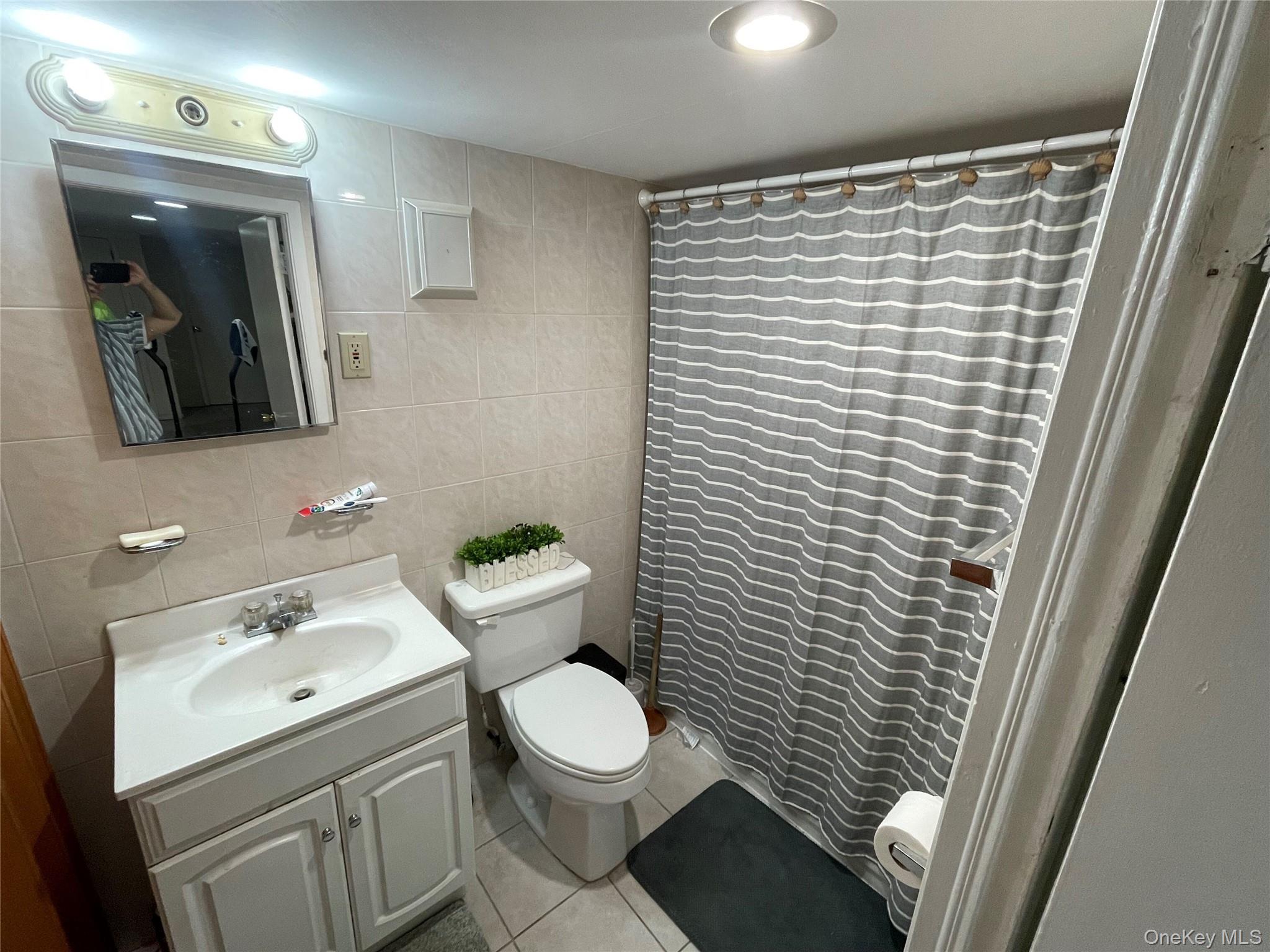 10751 89th Street, Ozone Park, NY 11417