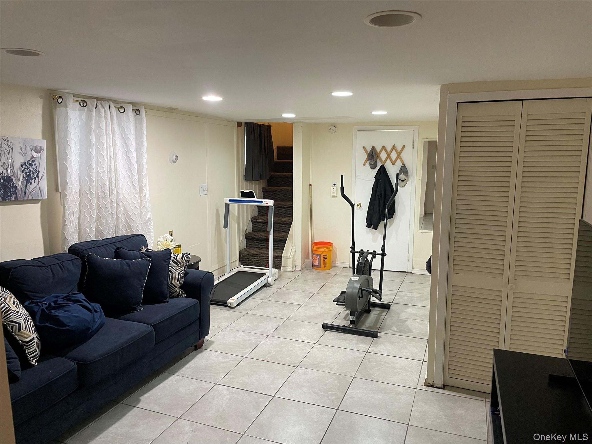 10751 89th Street, Ozone Park, NY 11417