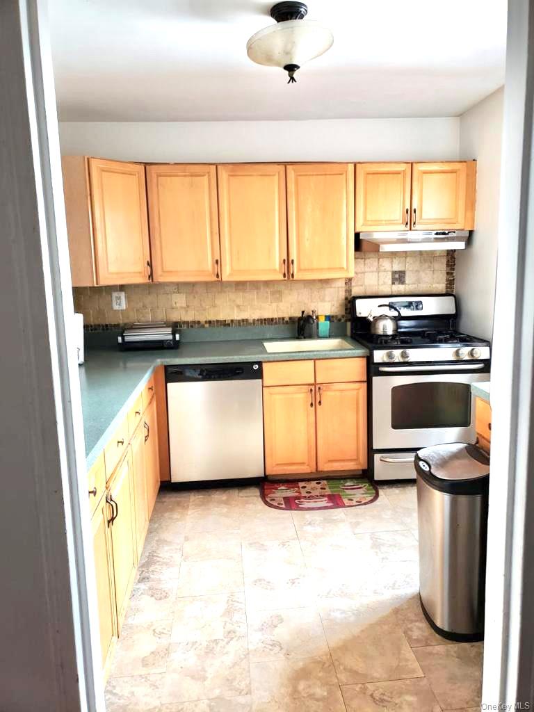 19 Old Mamaroneck Road # 5G, White Plains, NY 10605