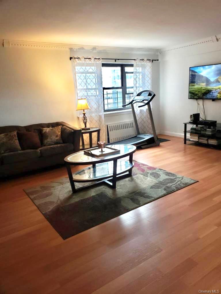 19 Old Mamaroneck Road # 5G, White Plains, NY 10605