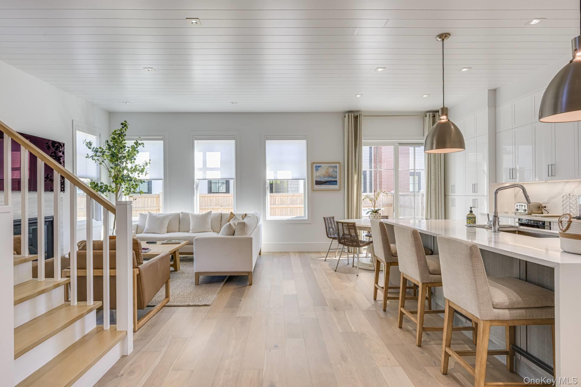 2 Hickory Lane, Southampton, NY 11976