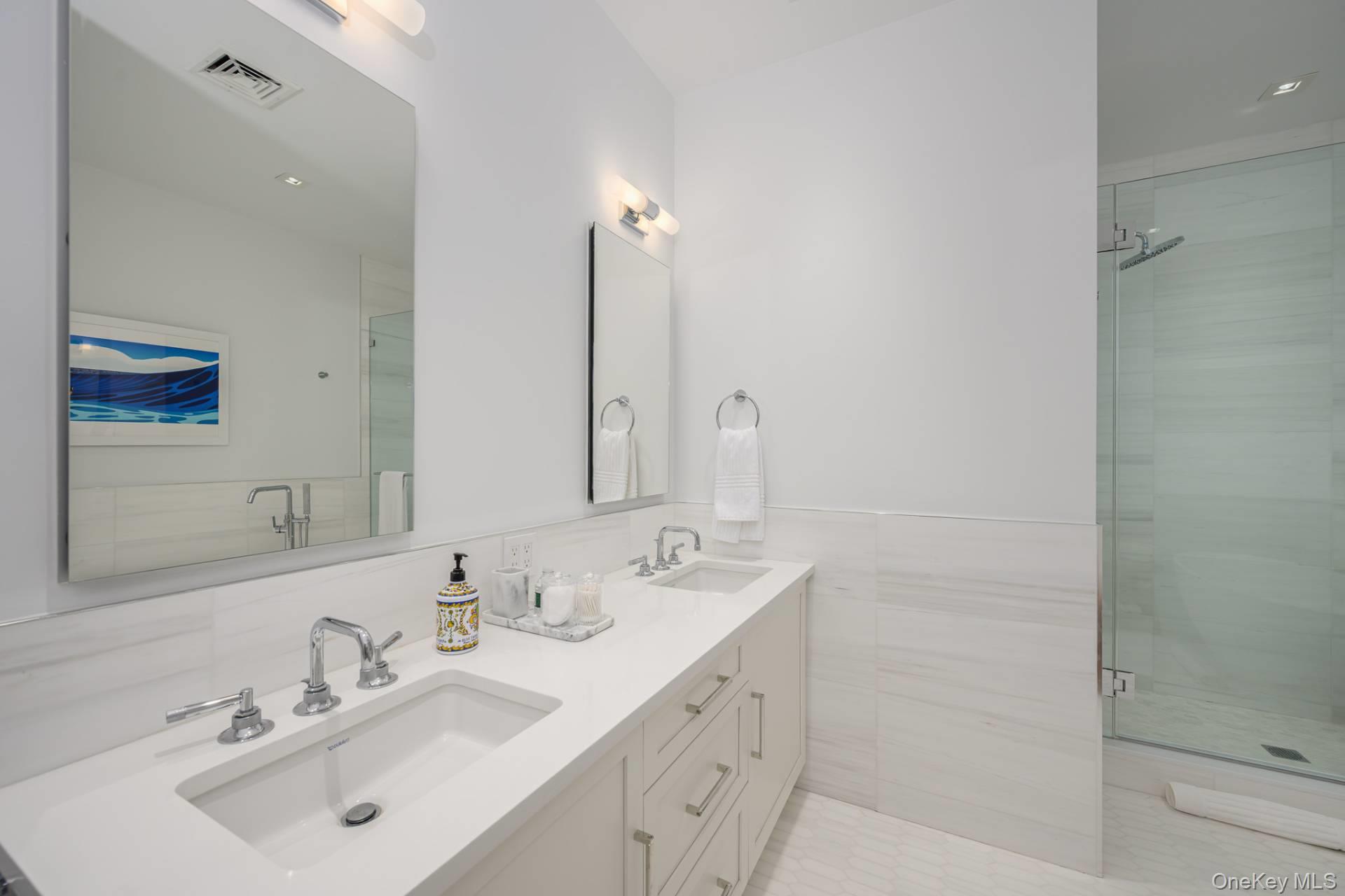 2 Hickory Lane, Southampton, NY 11976