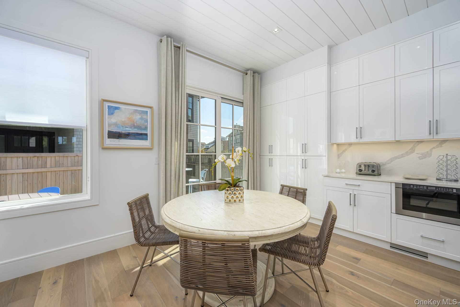 2 Hickory Lane, Southampton, NY 11976