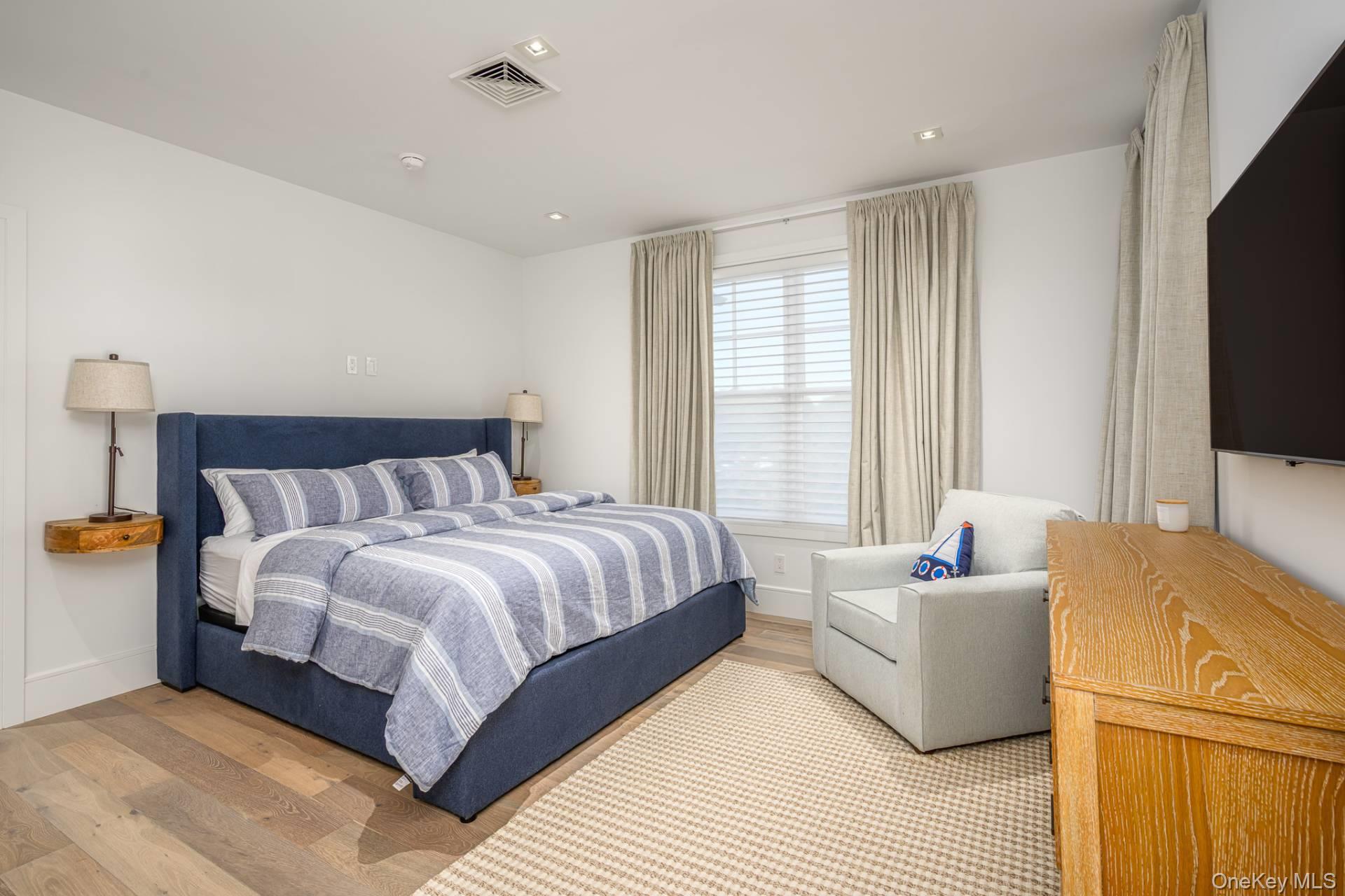 2 Hickory Lane, Southampton, NY 11976