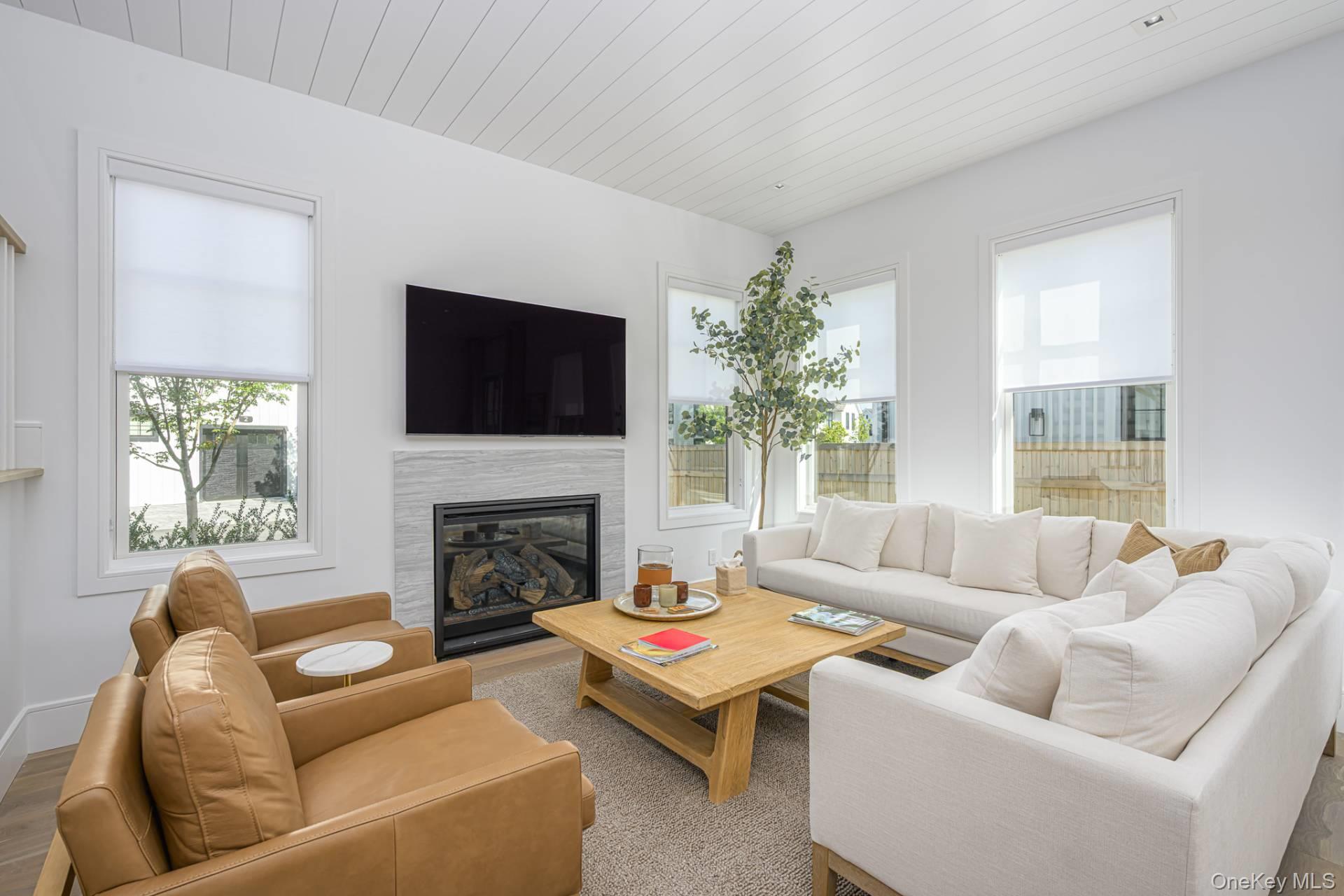 2 Hickory Lane, Southampton, NY 11976