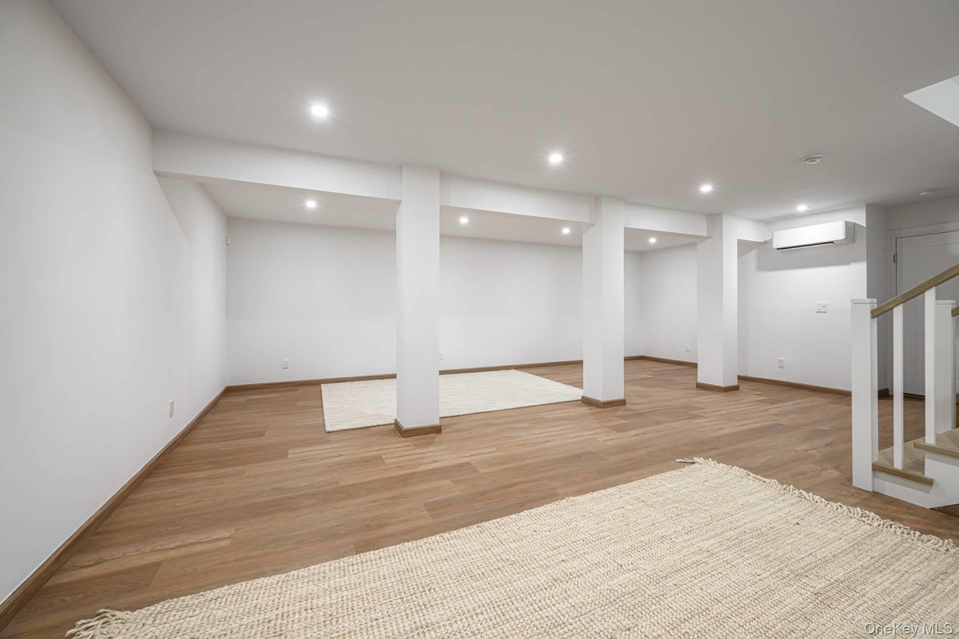 2 Hickory Lane, Southampton, NY 11976